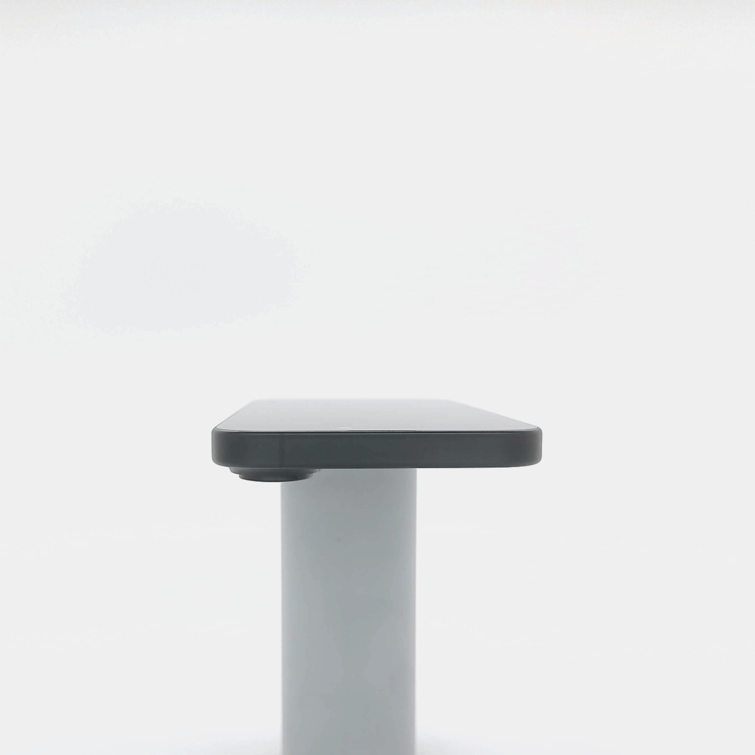 95新 Apple iPhone 16 128G 黑色 中國大陸版