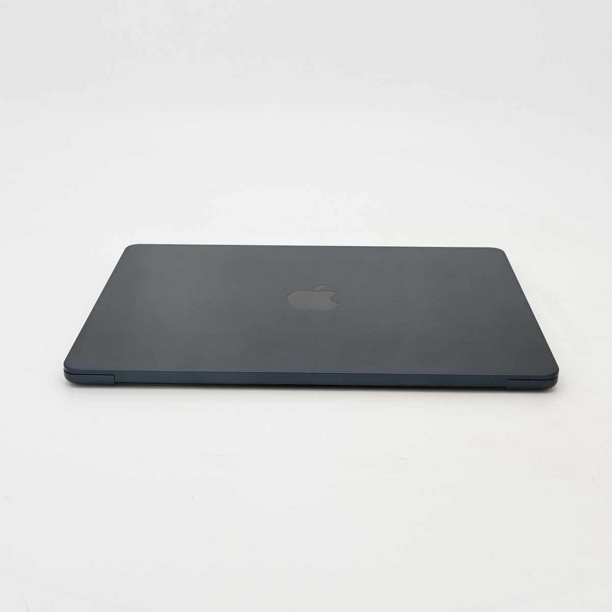 95新 Apple MacBook Air 24年 13寸 M3（8+8核） 8G RAM 256G SSD 午夜色