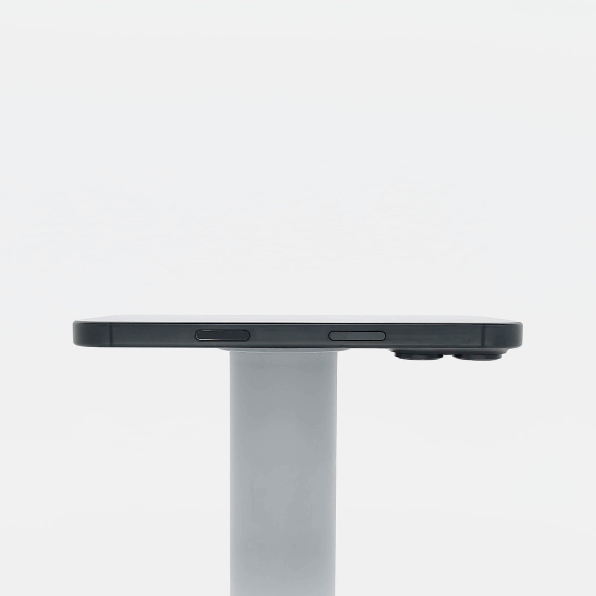 95新 Apple iPhone 16 Pro 128G 黑色鈦金屬 中國大陸版