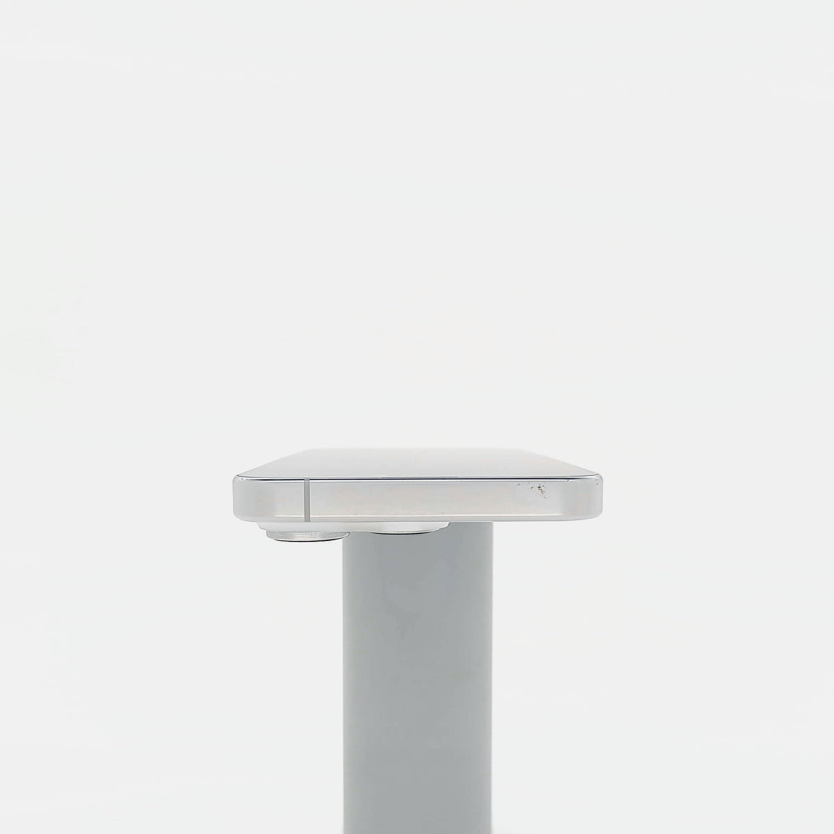 95新 Apple iPhone 16 Pro 128G 白色鈦金屬 中國大陸版