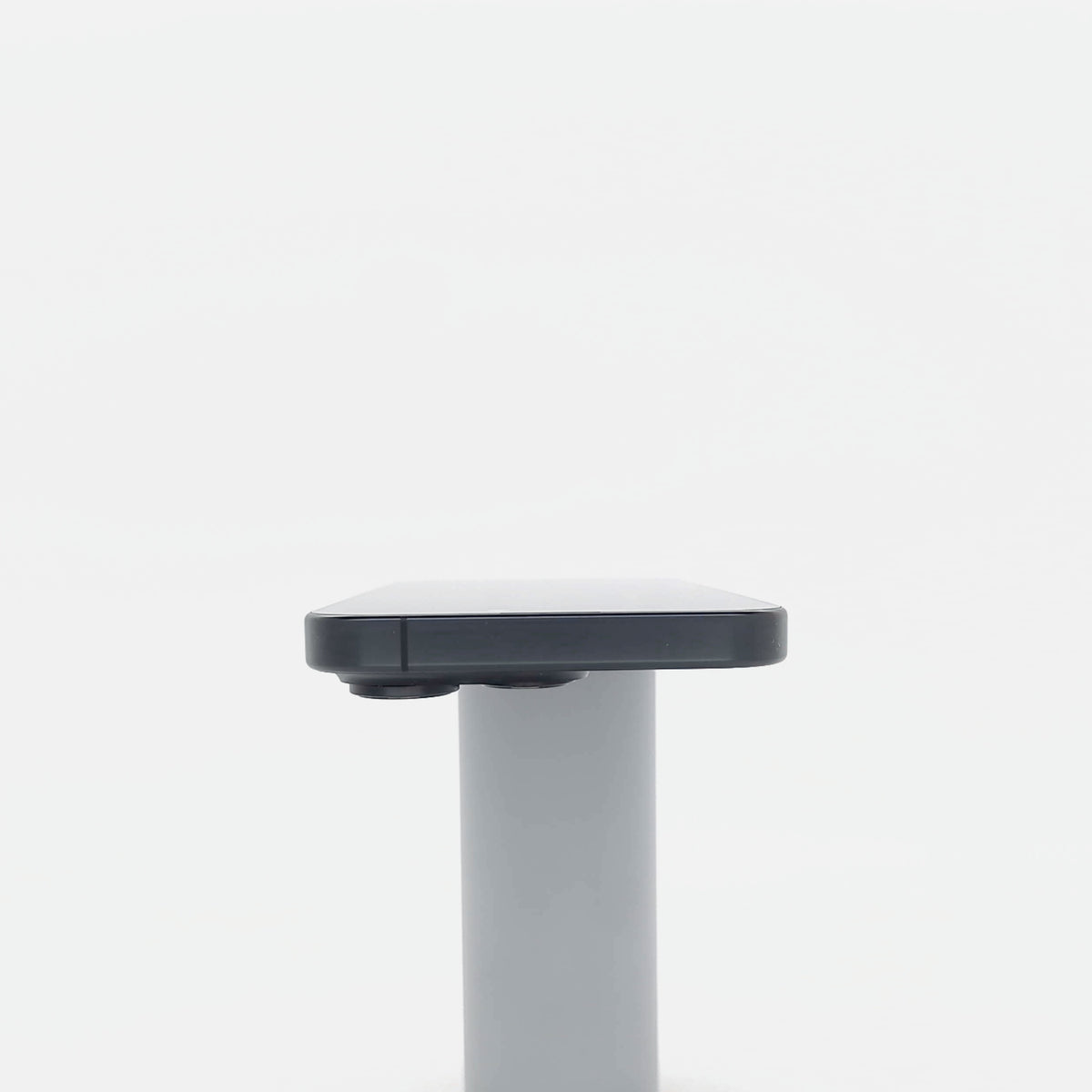 95新 Apple iPhone 16 Pro 128G 黑色鈦金屬 中國大陸版