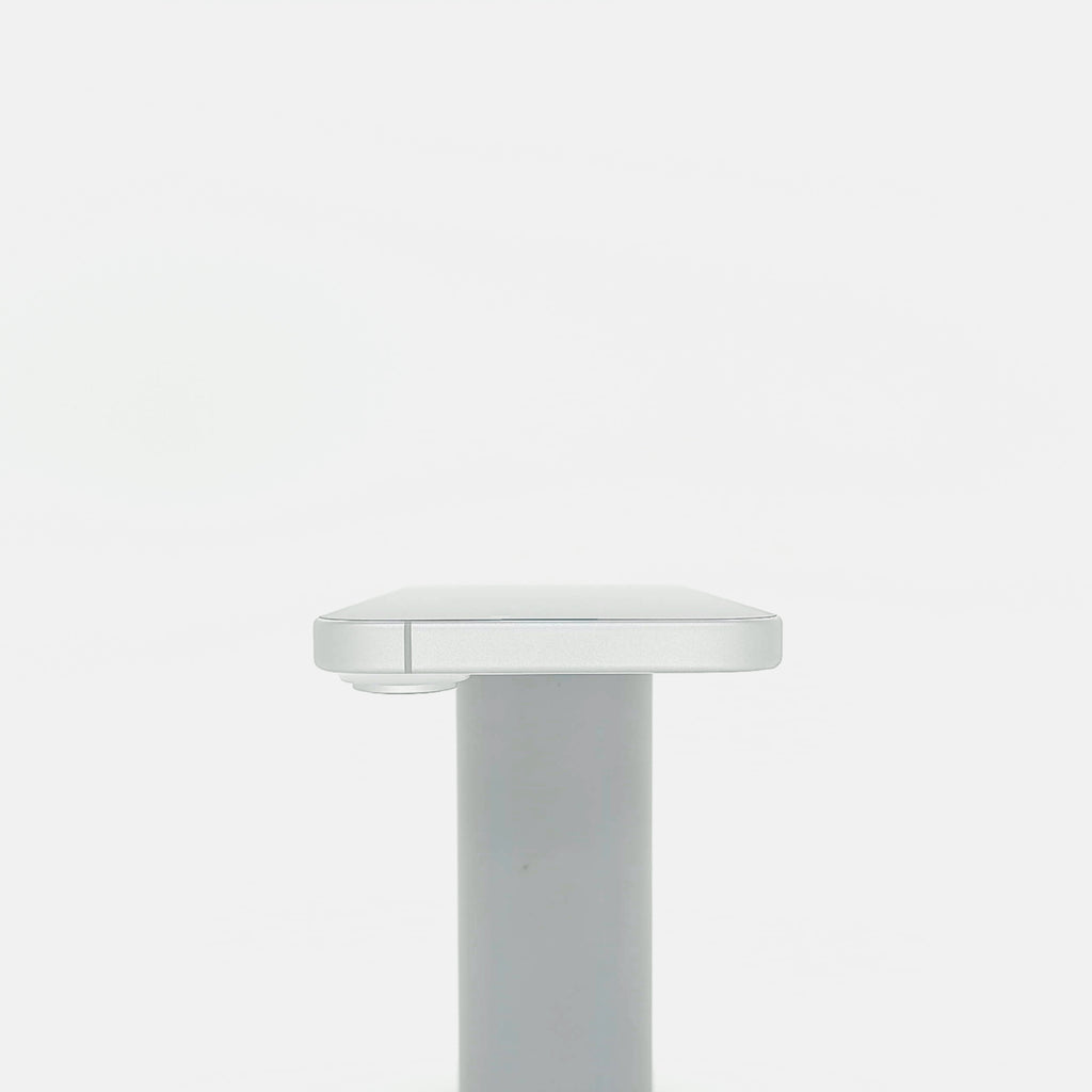 95新 Apple iPhone 16 128G 白色 中國大陸版