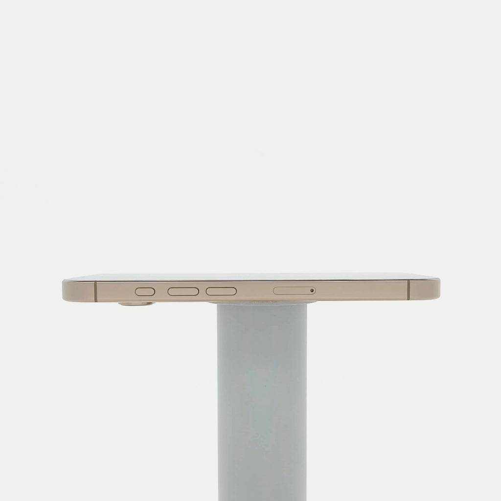 95新 Apple iPhone 16 Pro 128G 沙漠色鈦金屬 中國大陸版