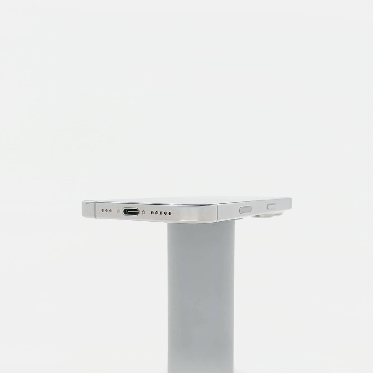 95新 Apple iPhone 16 Pro 128G 白色鈦金屬 中國大陸版