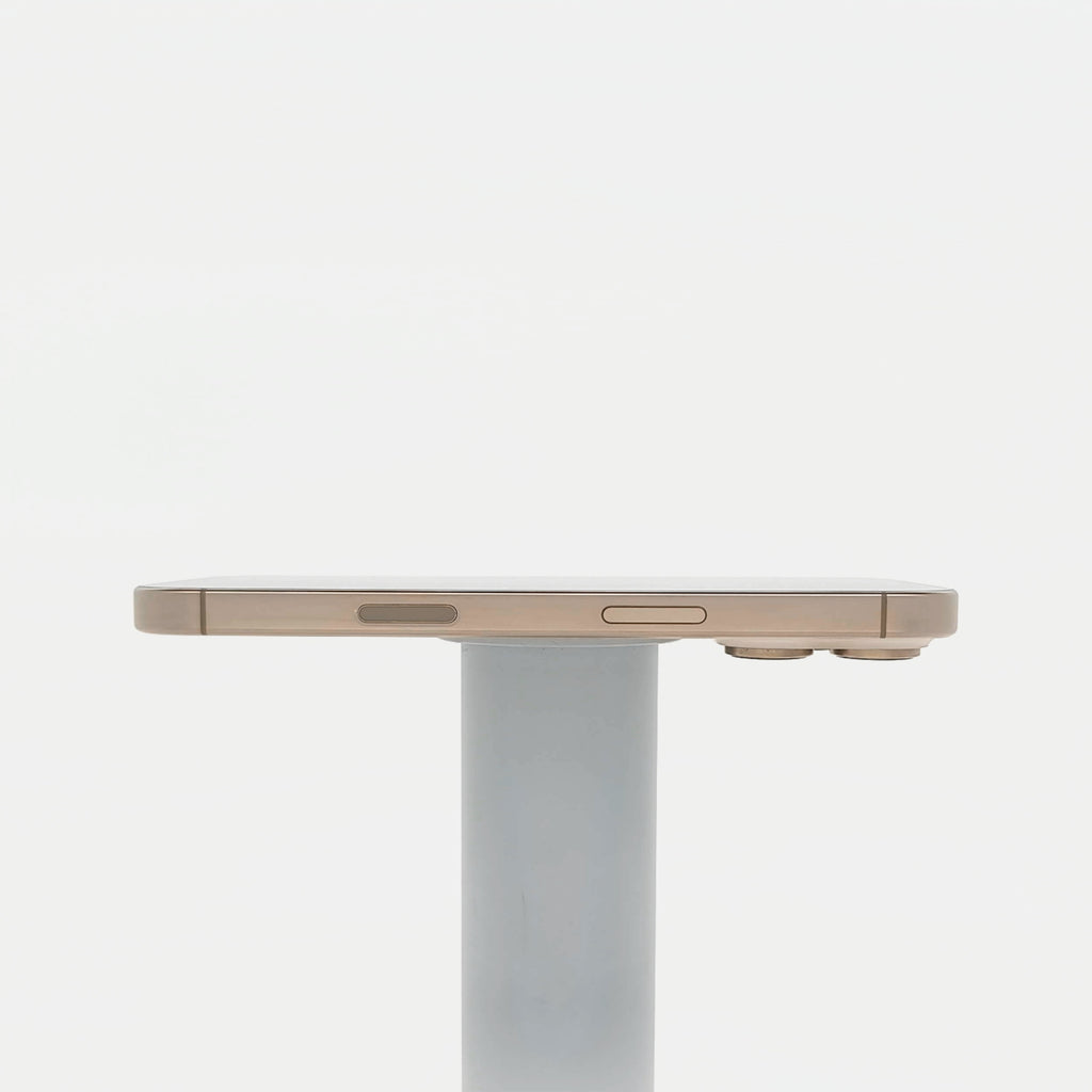 95新 Apple iPhone 16 Pro 128G 沙漠色鈦金屬 中國大陸版