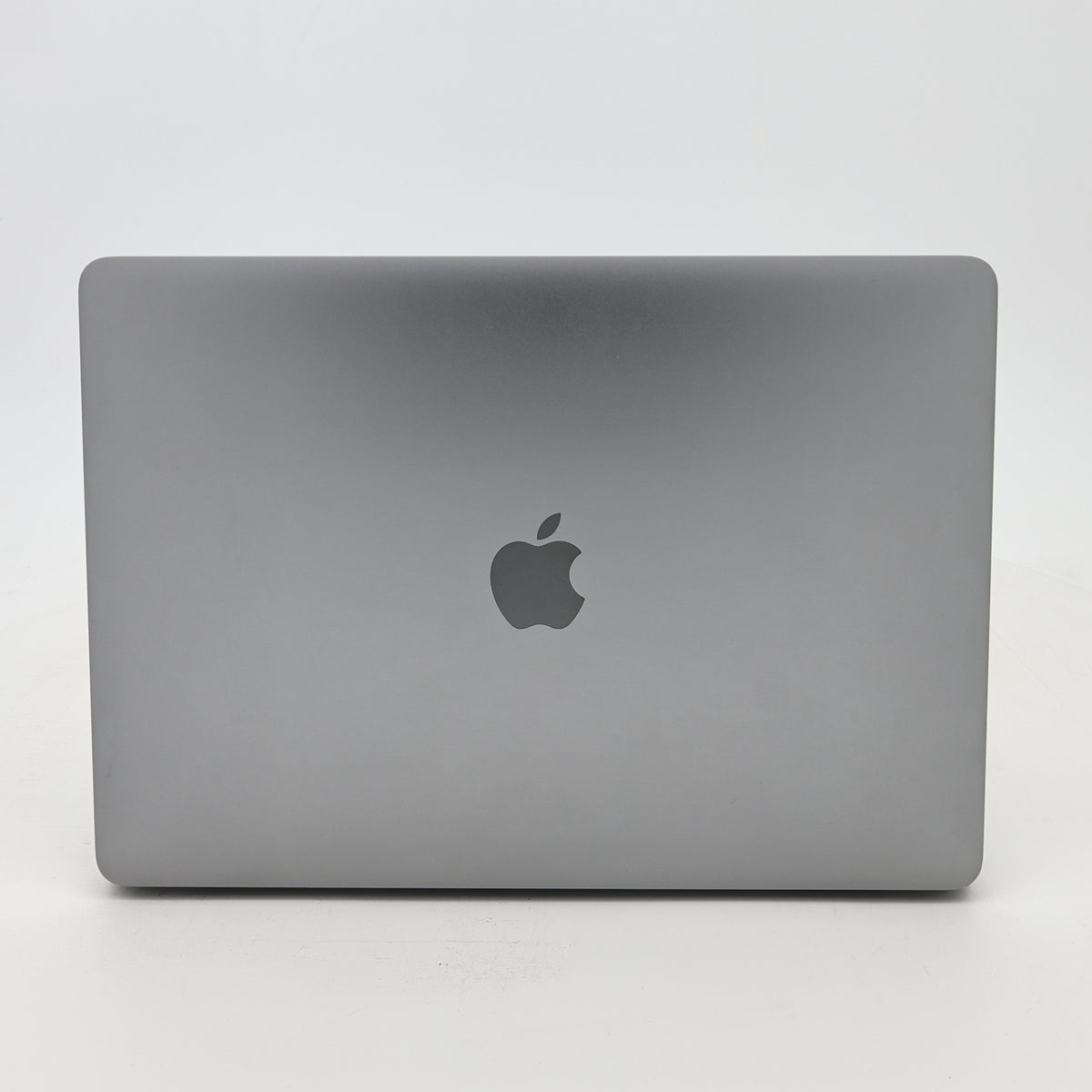 95新 Apple MacBook Pro 22年 13寸 M2（8+10核） 8G RAM 512G SSD 深空灰色
