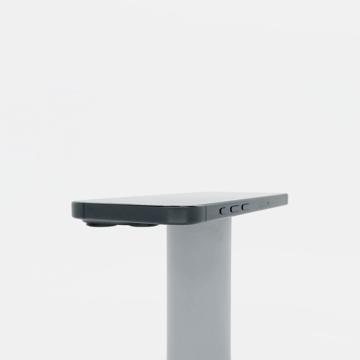 95新 Apple iPhone 16 Pro 128G 黑色鈦金屬 中國大陸版