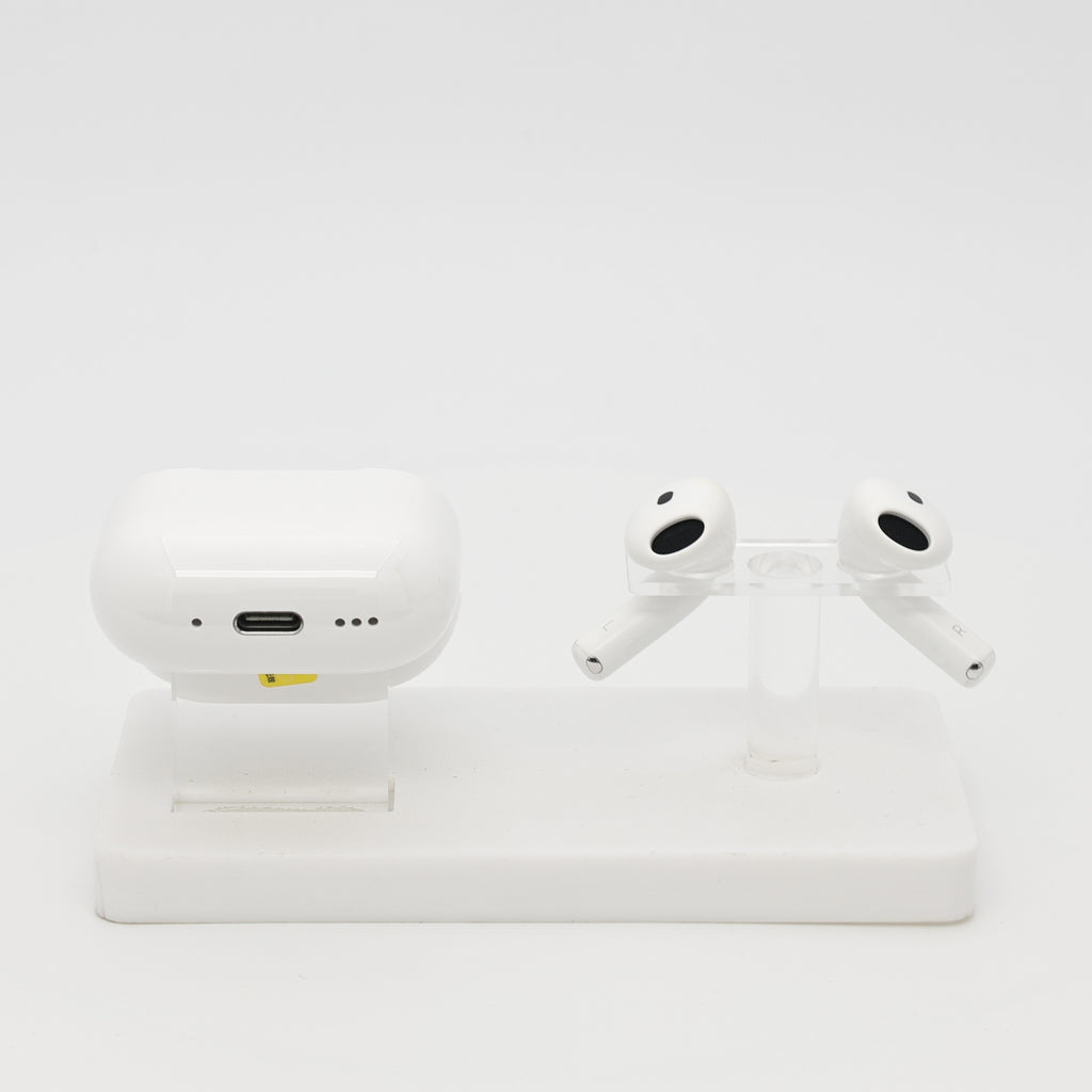 99新 Apple AirPods 4 (支持主動降噪) 白色