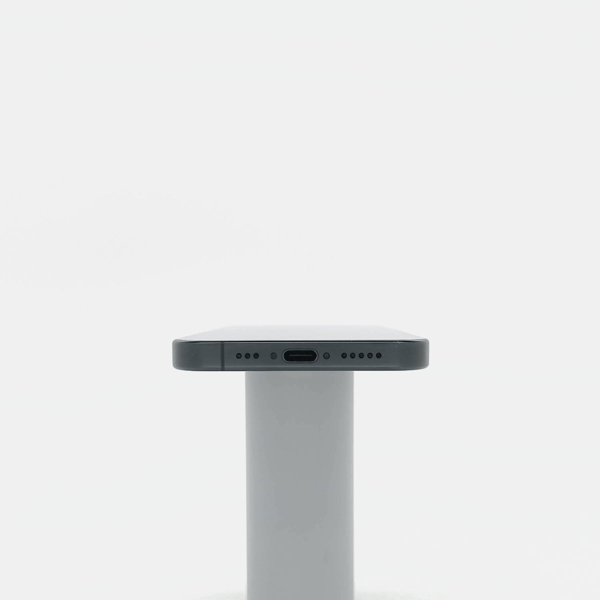95新 Apple iPhone 16 Pro 128G 黑色鈦金屬 中國大陸版