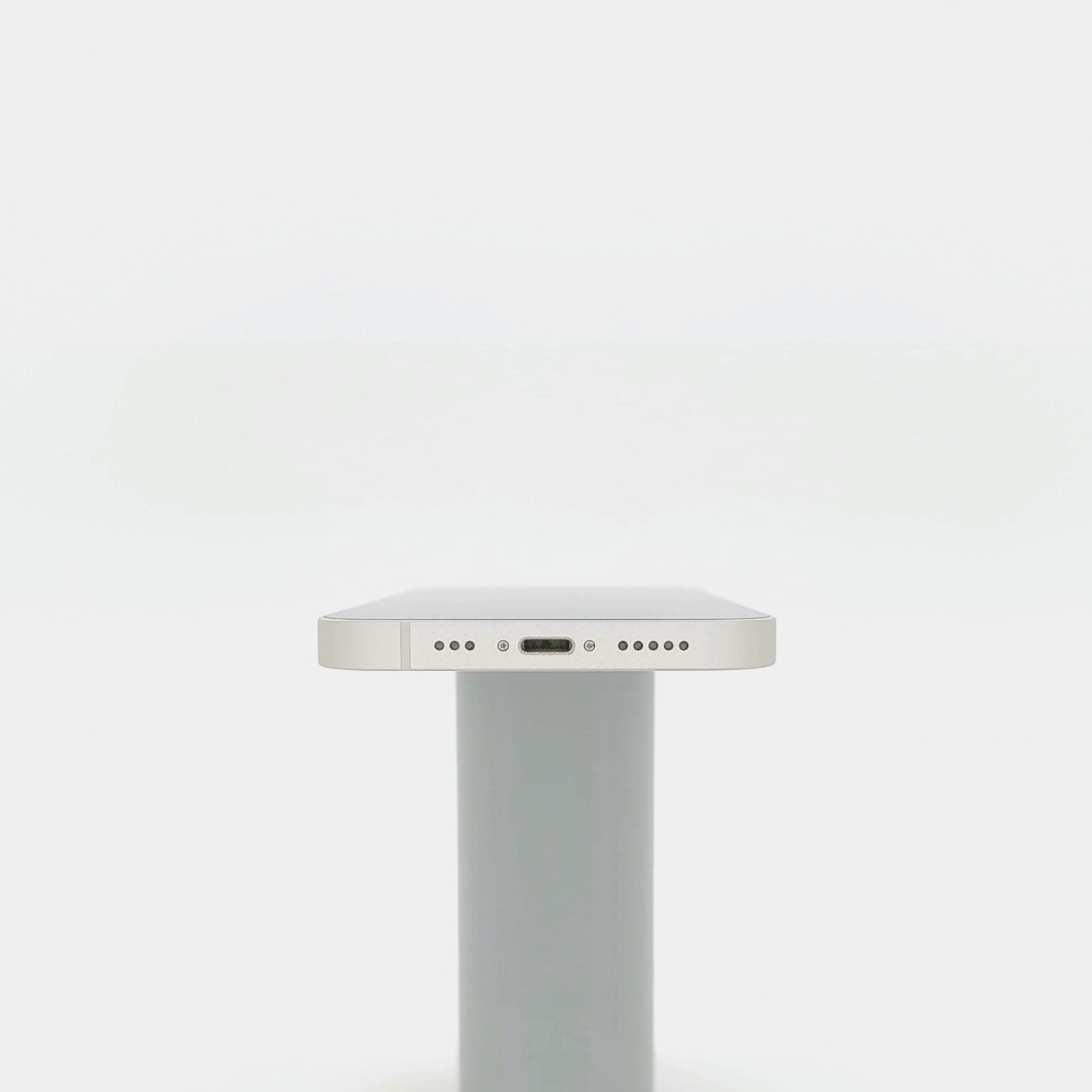 95新 Apple iPhone 13 128G 星光色 中國大陸版