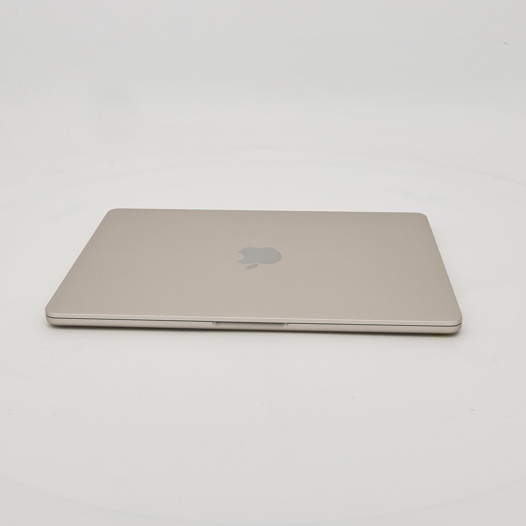 99新 Apple MacBook Air 22年 13寸 M2（8+8核） 16G RAM 256G SSD 星光色