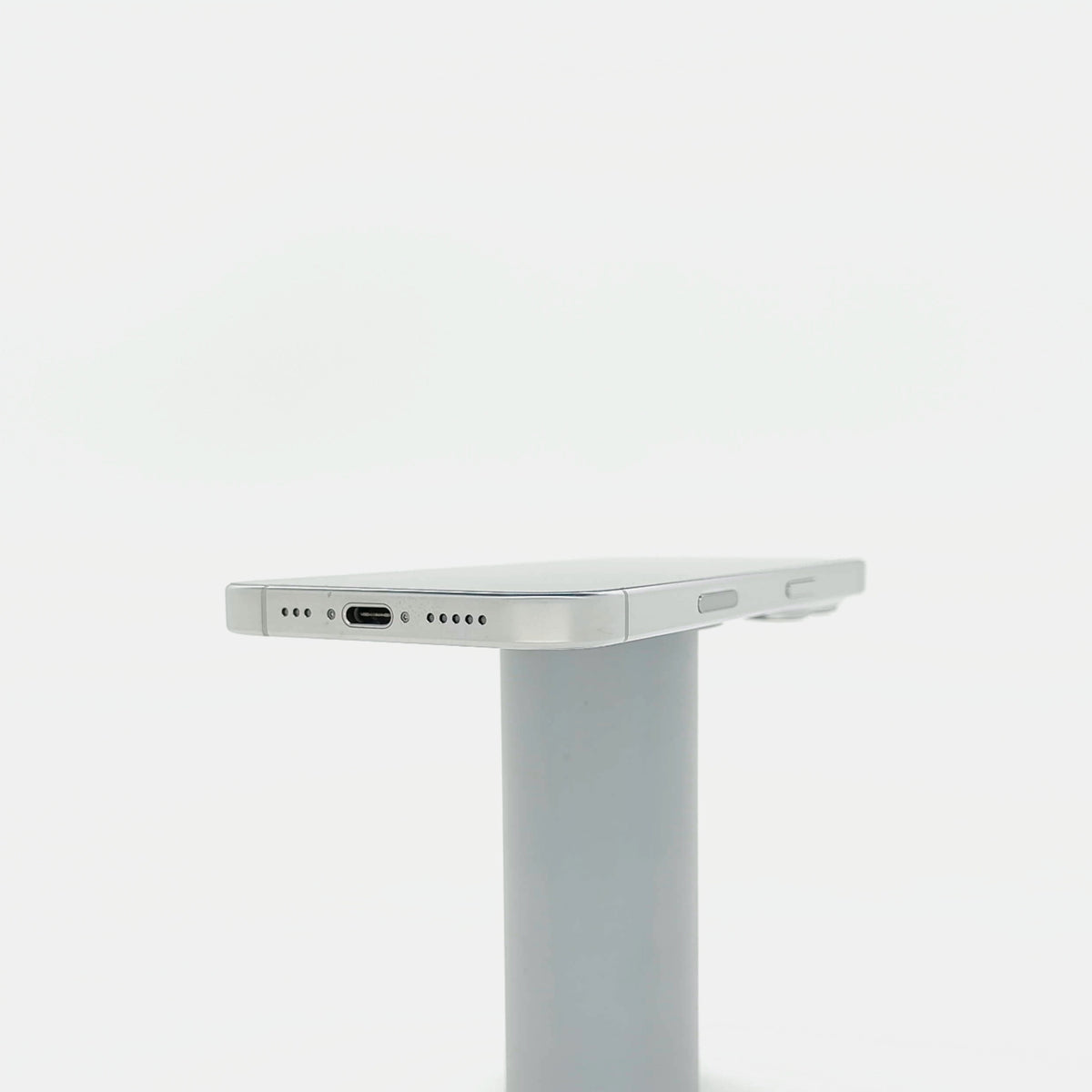 95新 Apple iPhone 16 Pro 128G 白色鈦金屬 中國大陸版