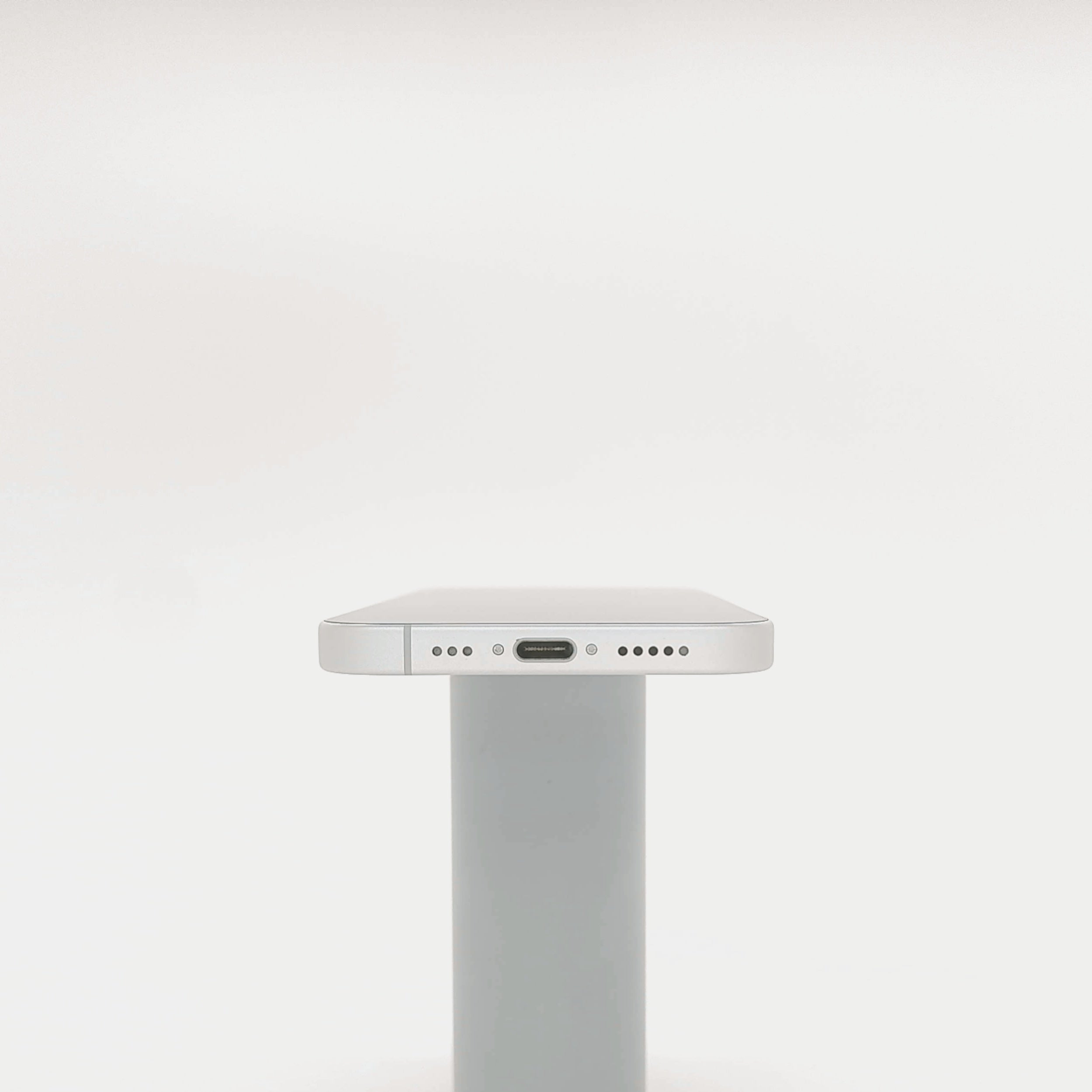 95新 Apple iPhone 16 128G 白色 中國大陸版