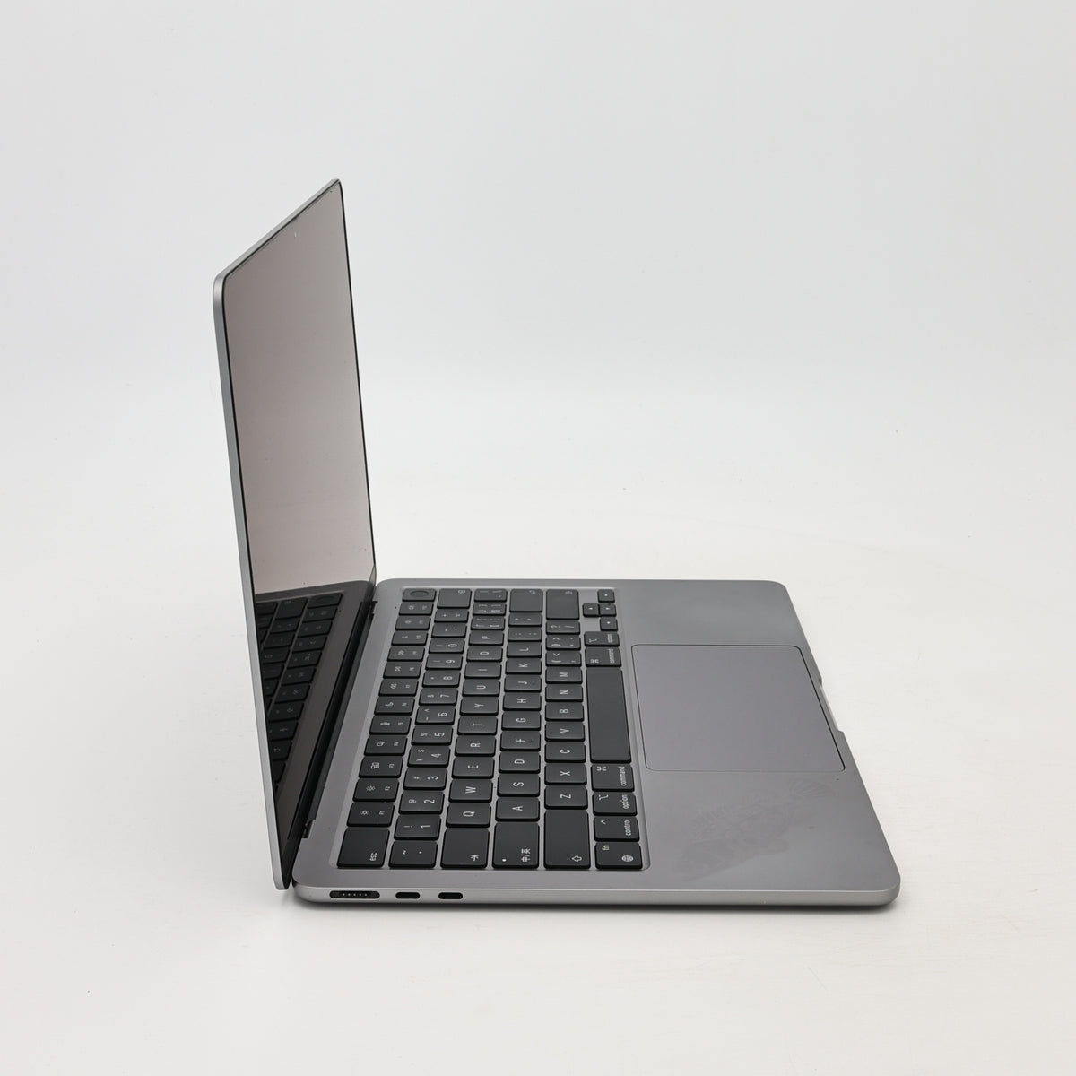 95新 Apple MacBook Air 22年 13寸 M2（8+8核） 8G RAM 256G SSD 深空灰色