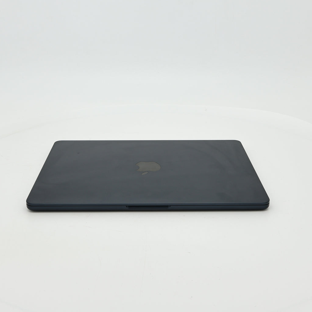 95新 Apple MacBook Air 22年 13寸 M2（8+8核） 16G RAM 256G SSD 午夜色