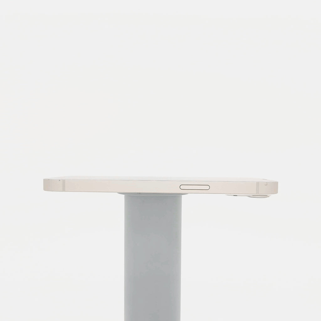 95新 Apple iPhone 13 128G 星光色 中國大陸版