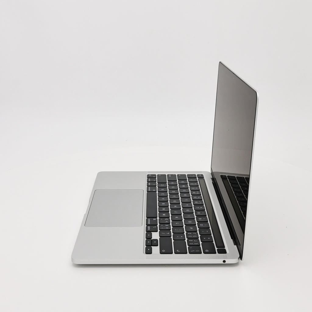 95新 Apple MacBook Pro 22年 13寸 M2（8+10核） 8G RAM 512G SSD 銀色