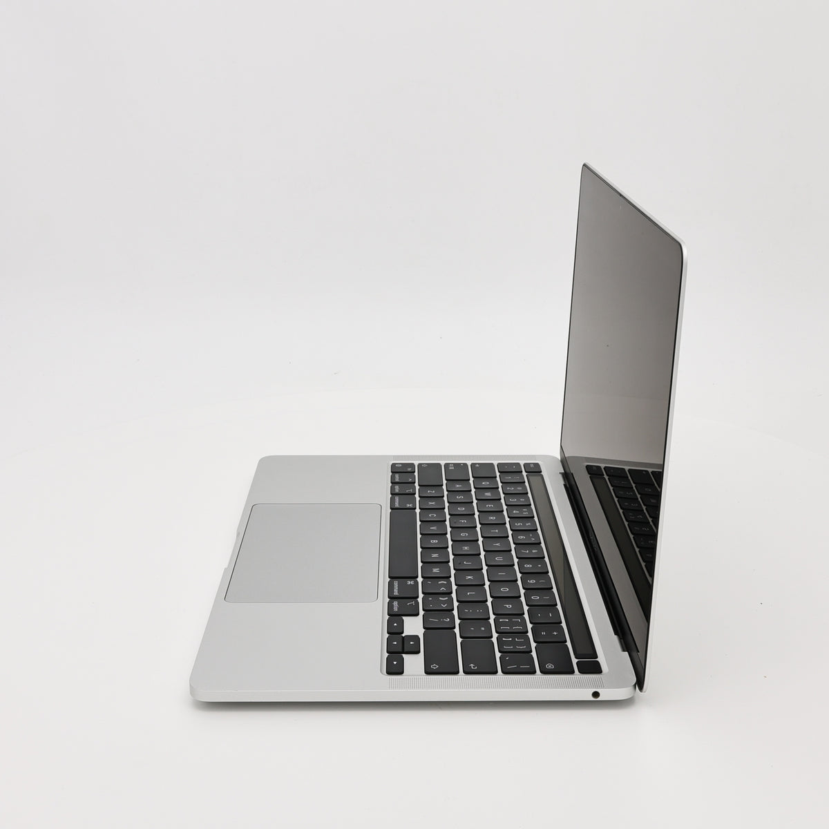 95新 Apple MacBook Pro 22年 13寸 M2（8+10核） 8G RAM 512G SSD 銀色