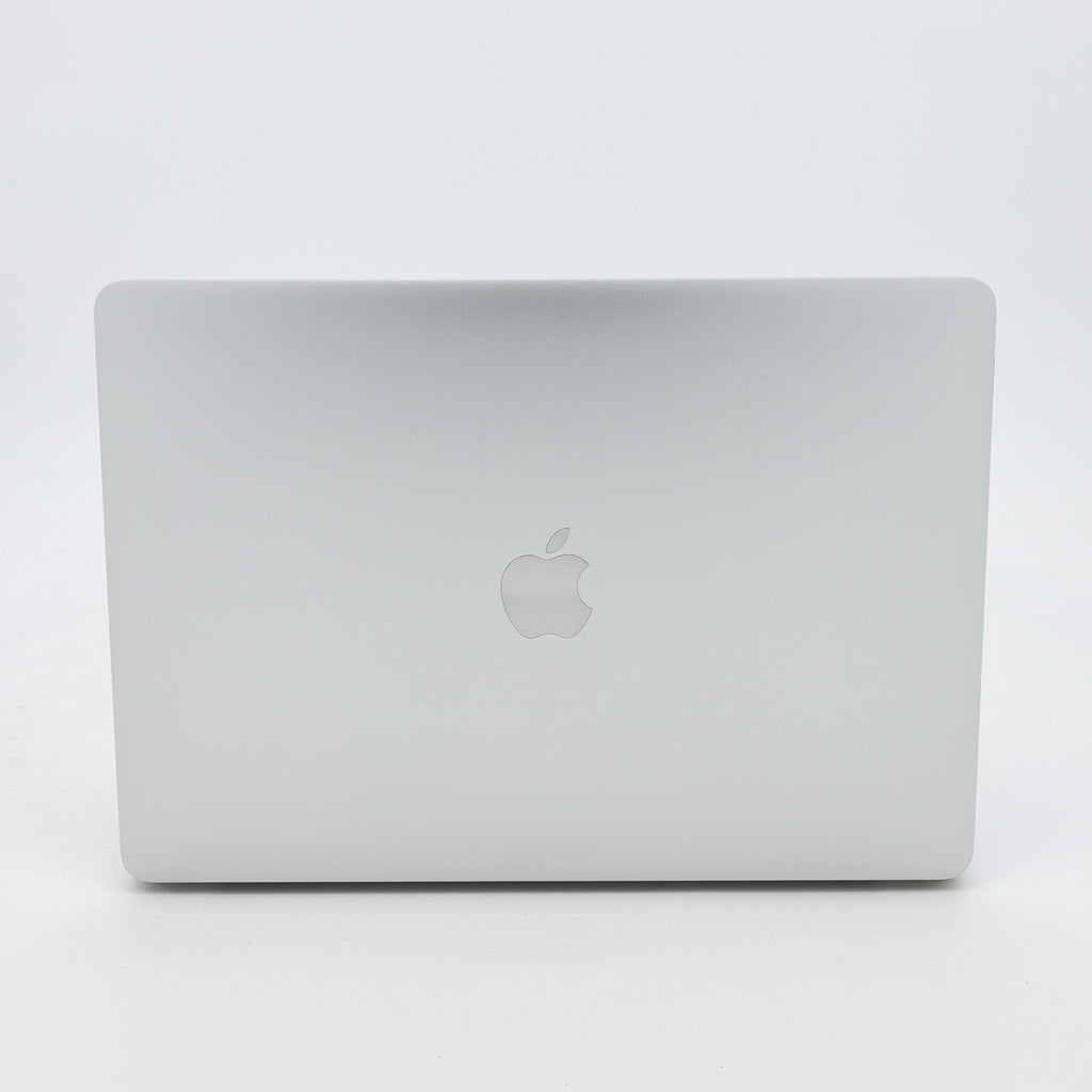 95新 Apple MacBook Pro 22年 13寸 M2（8+10核） 8G RAM 512G SSD 銀色