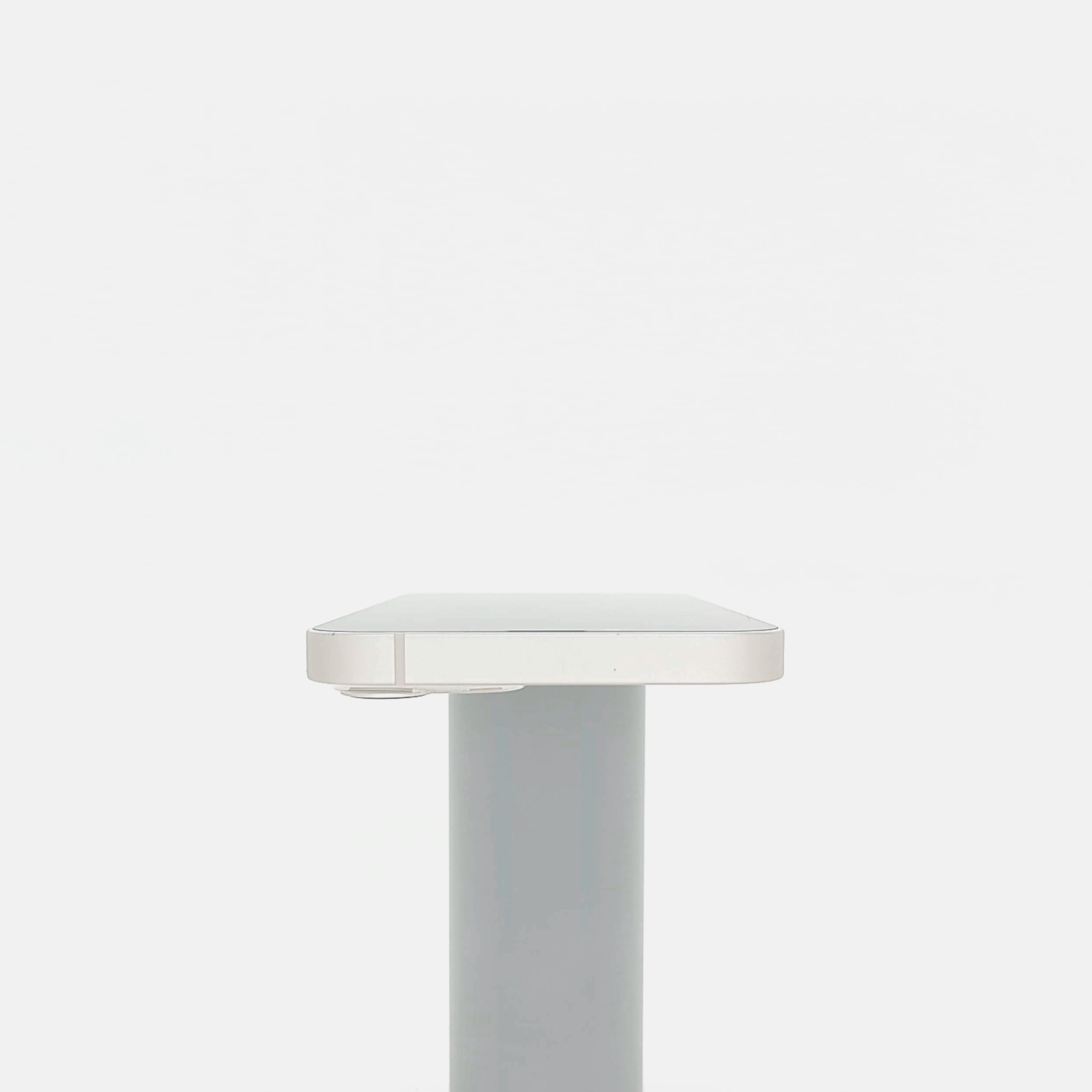 95新 Apple iPhone 13 256G 星光色 中國大陸版