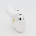 99新 Apple AirPods Pro 3 白色