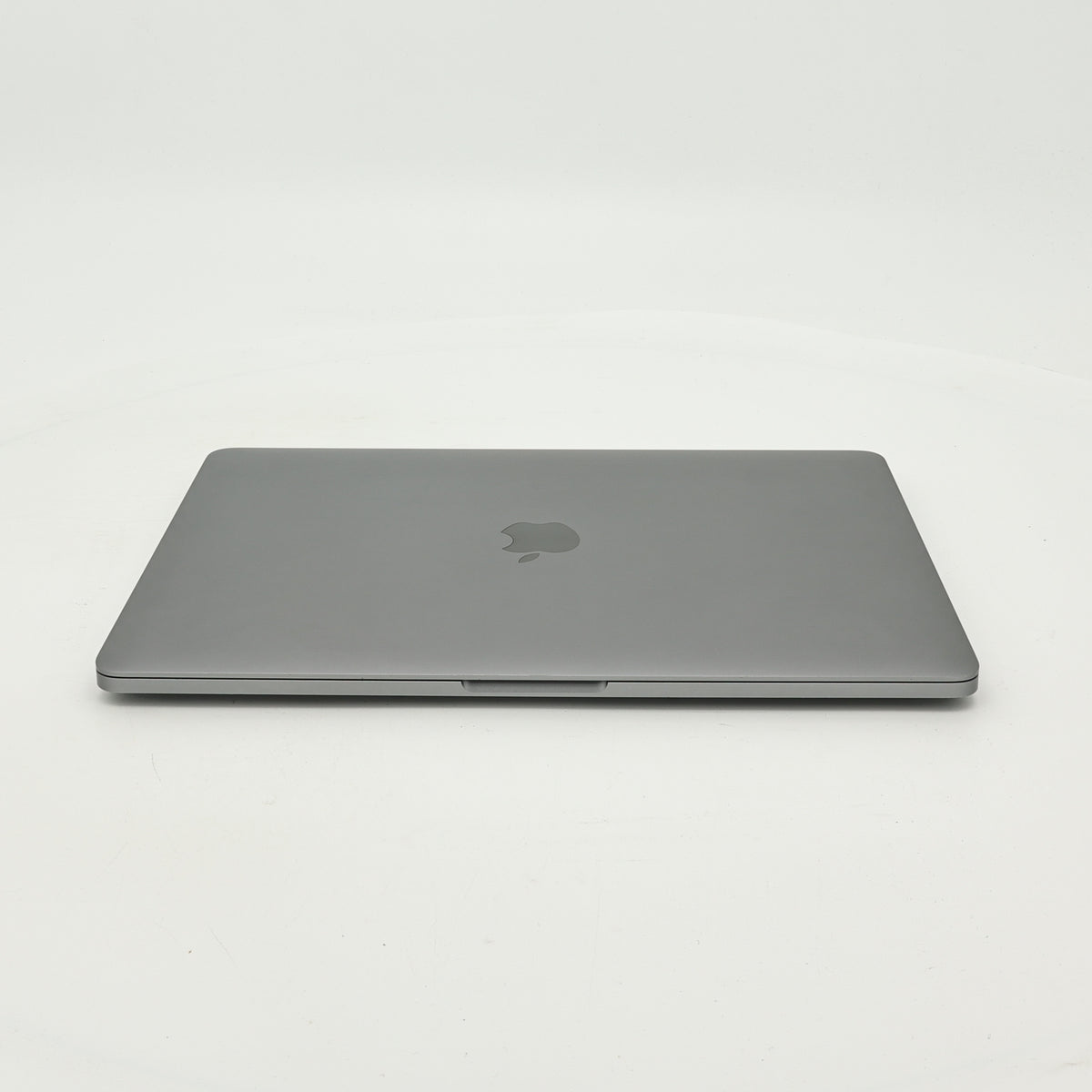 95新 Apple MacBook Pro 22年 13寸 M2（8+10核） 8G RAM 512G SSD 深空灰色