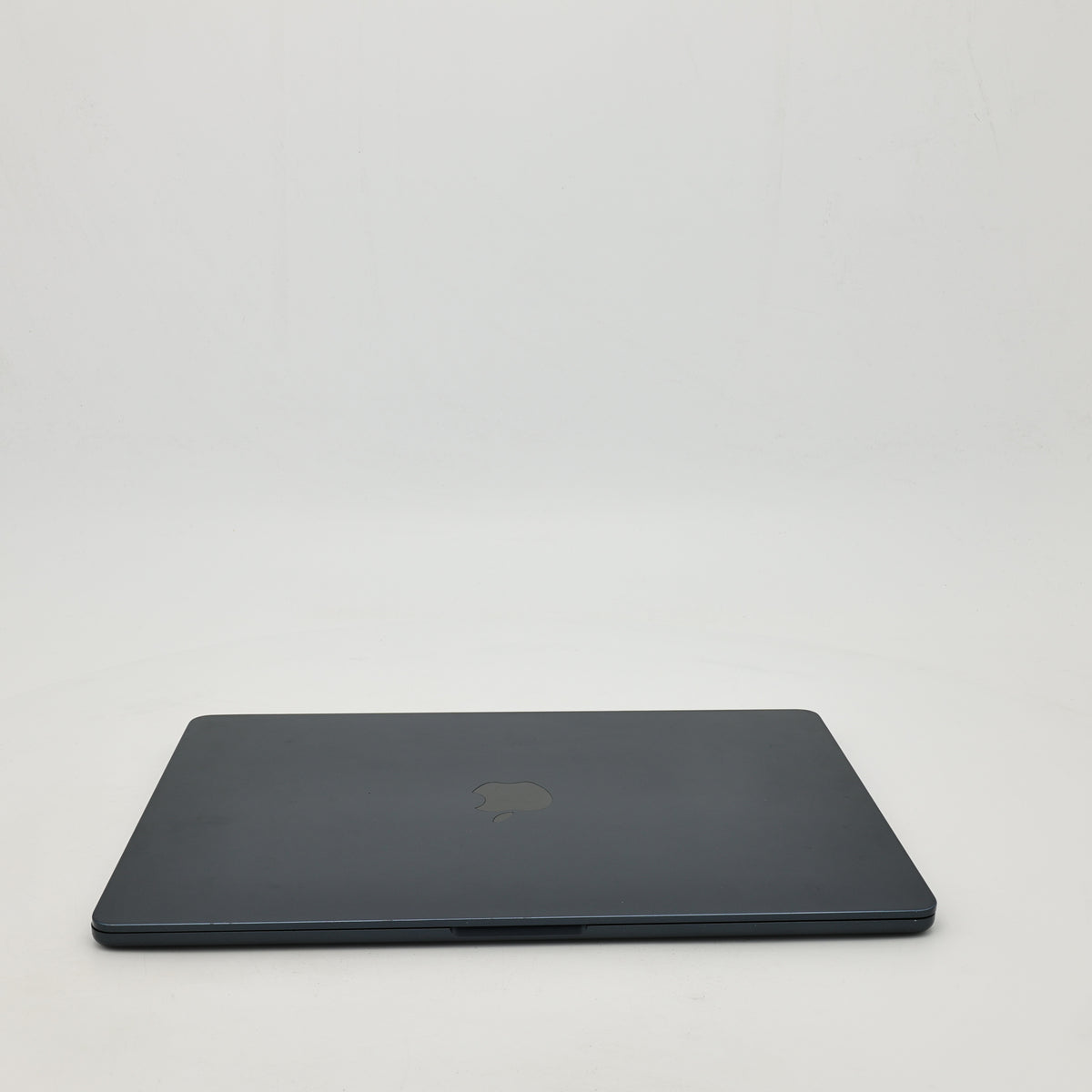 99新 Apple MacBook Air 24年 15寸 M3（8+10核） 8G RAM 256G SSD 午夜色
