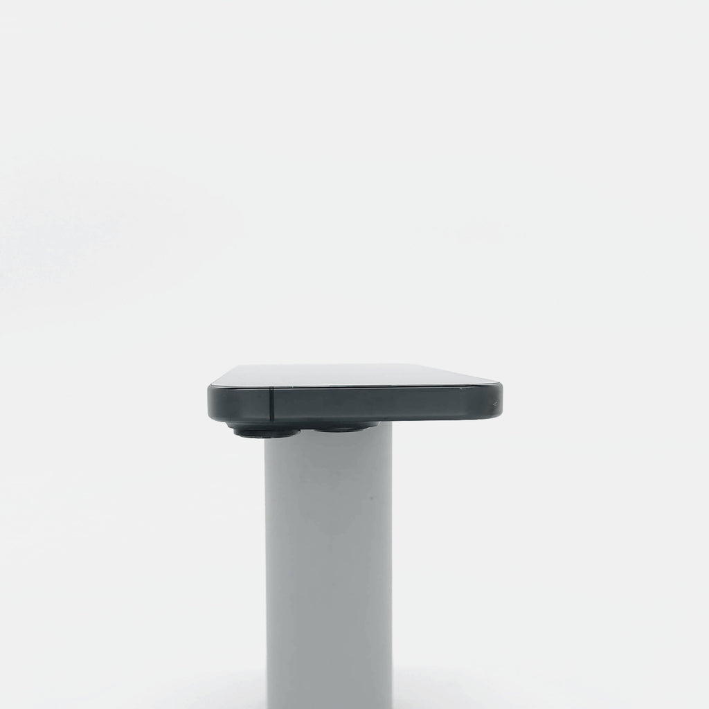 95新 Apple iPhone 16 Pro 128G 黑色鈦金屬 中國大陸版