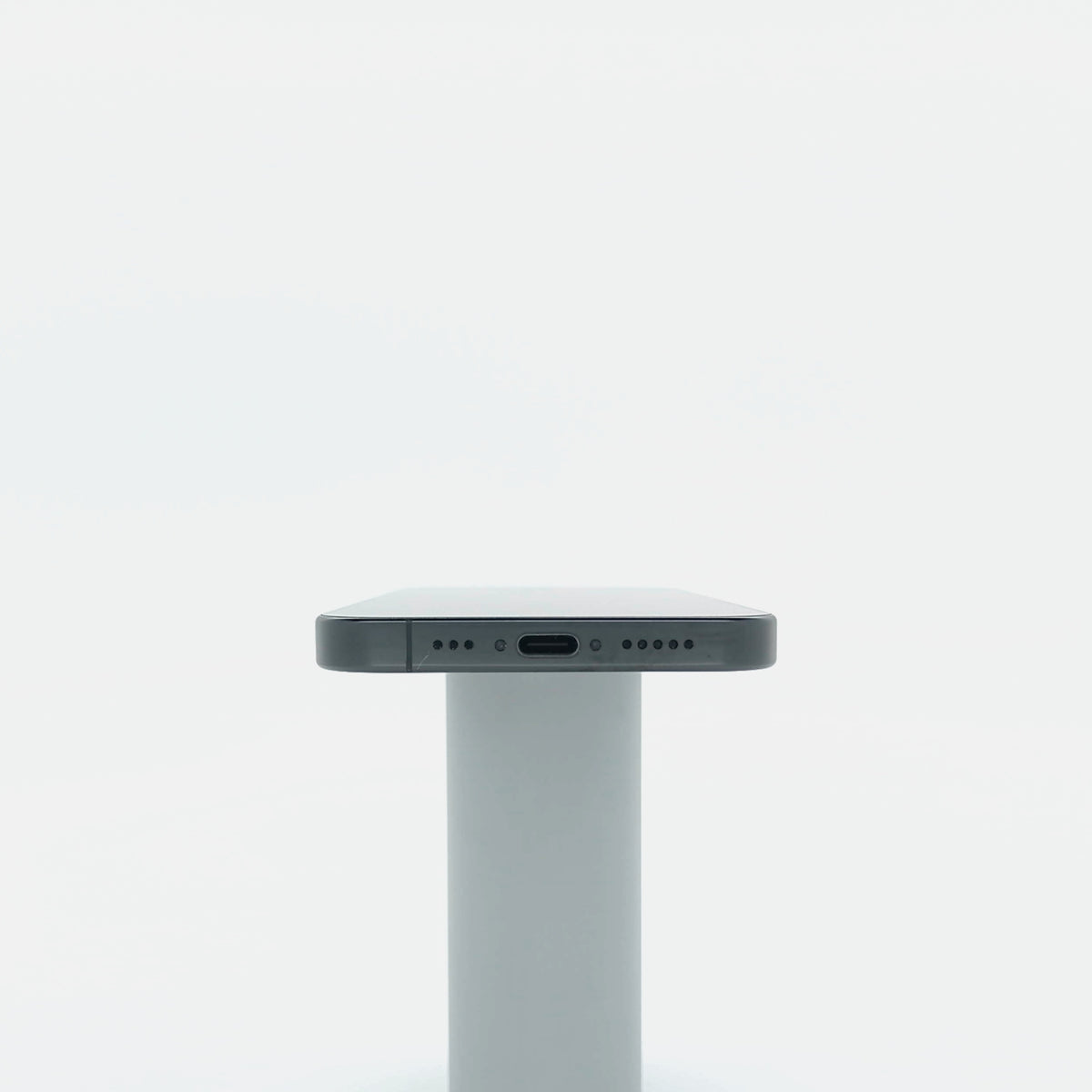 95新 Apple iPhone 16 Pro 128G 黑色鈦金屬 中國大陸版