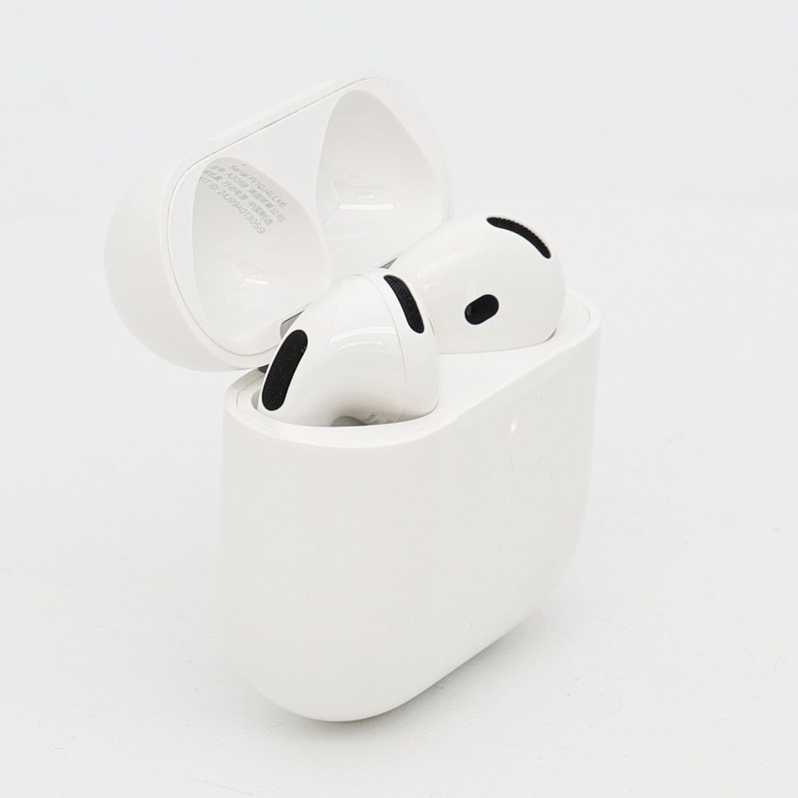 99新 Apple AirPods 4 (支持主动降噪) 白色