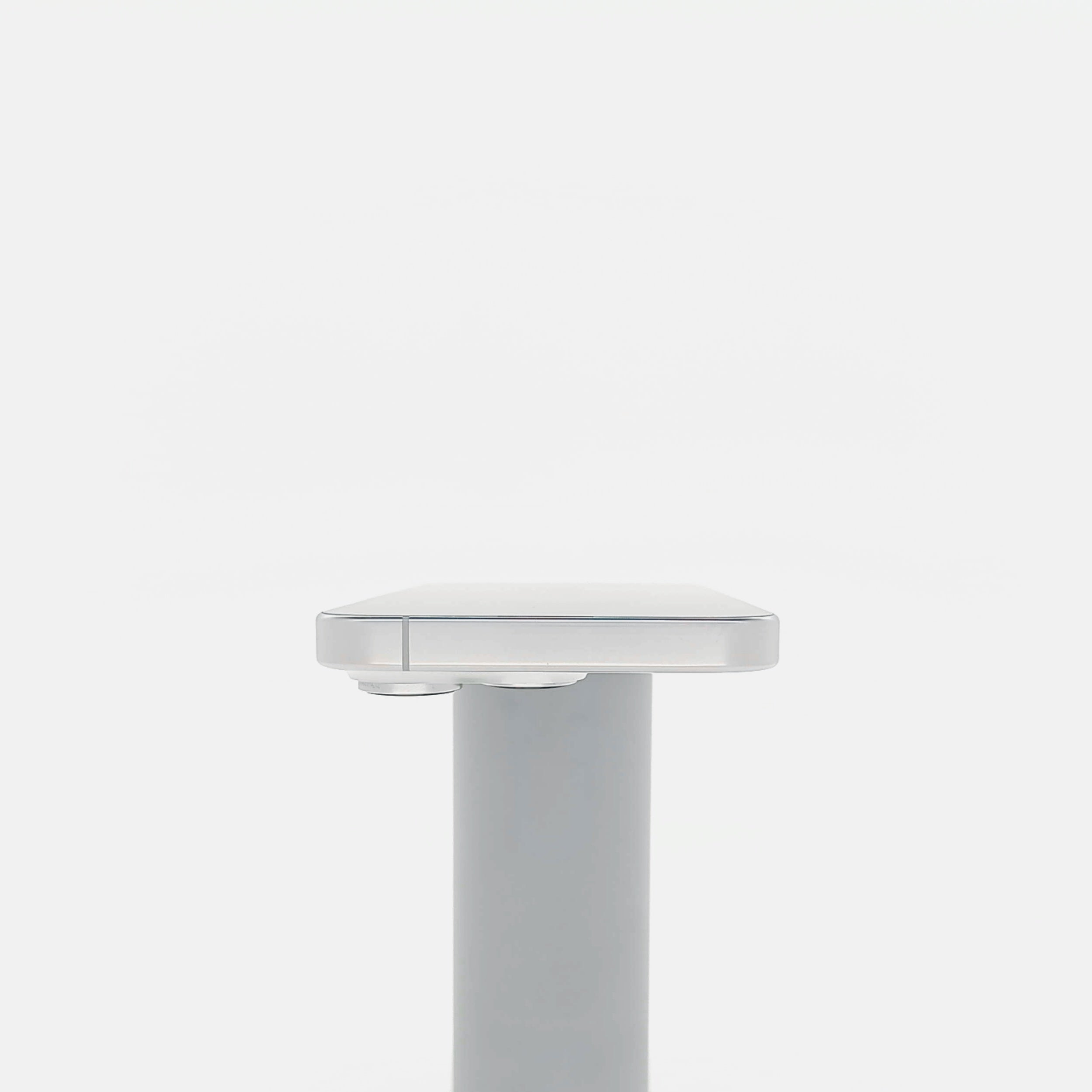 95新 Apple iPhone 16 Pro 128G 白色鈦金屬 中國大陸版