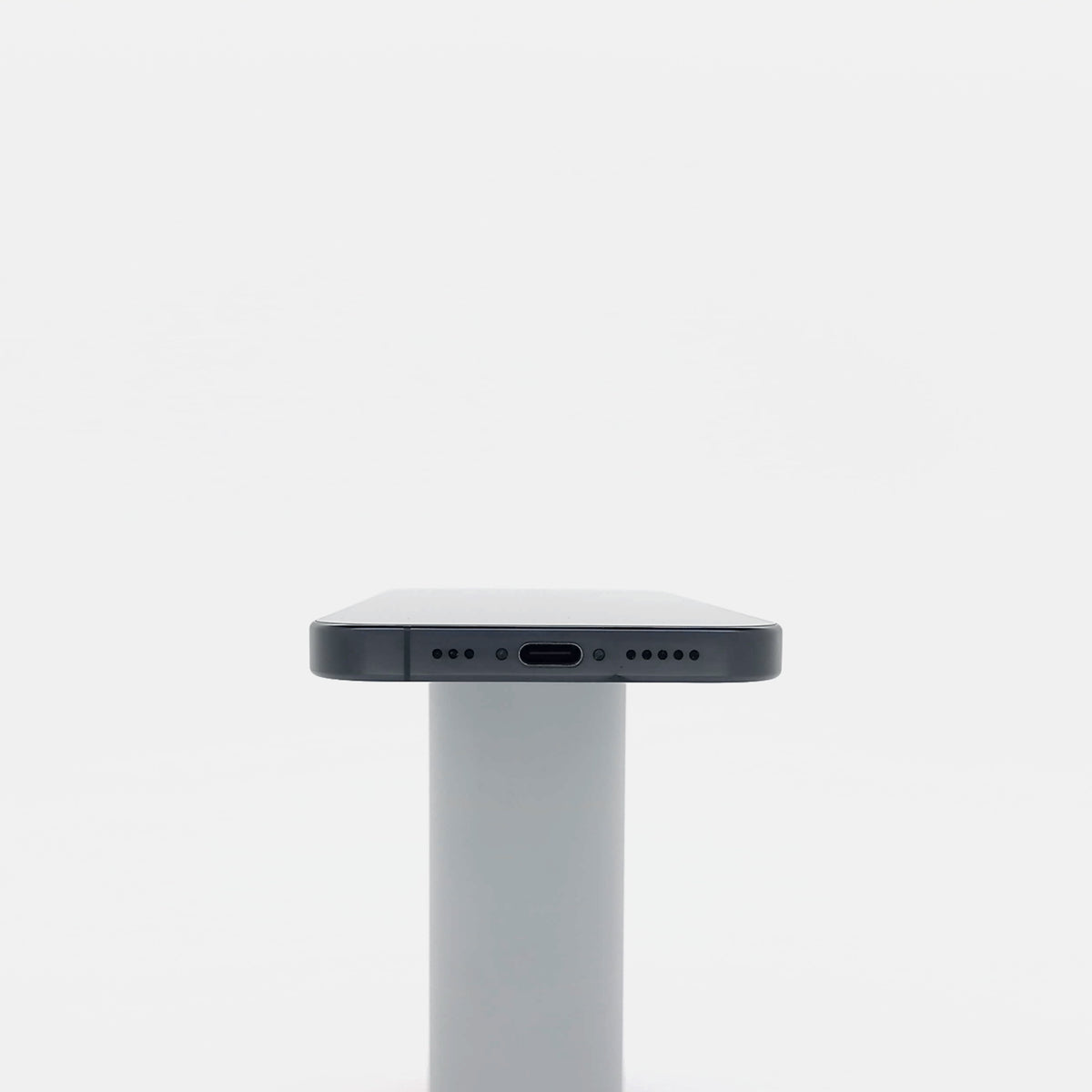95新 Apple iPhone 16 Pro 128G 黑色鈦金屬 中國大陸版