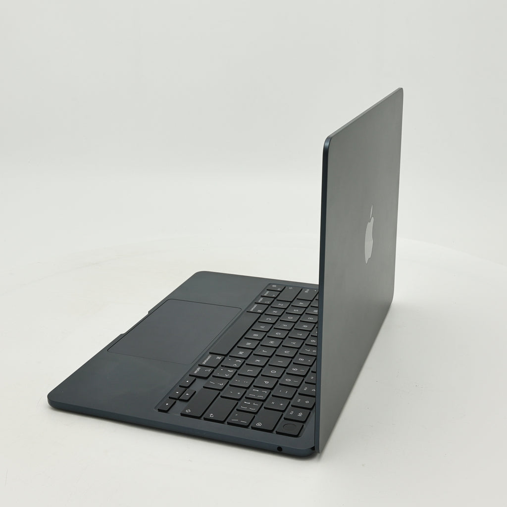 95新 Apple MacBook Air 24年 13寸 M3（8+10核） 8G RAM 512G SSD 午夜色