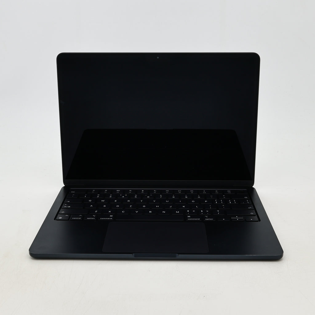 95新 Apple MacBook Air 22年 13寸 M2（8+8核） 8G RAM 256G SSD 午夜色