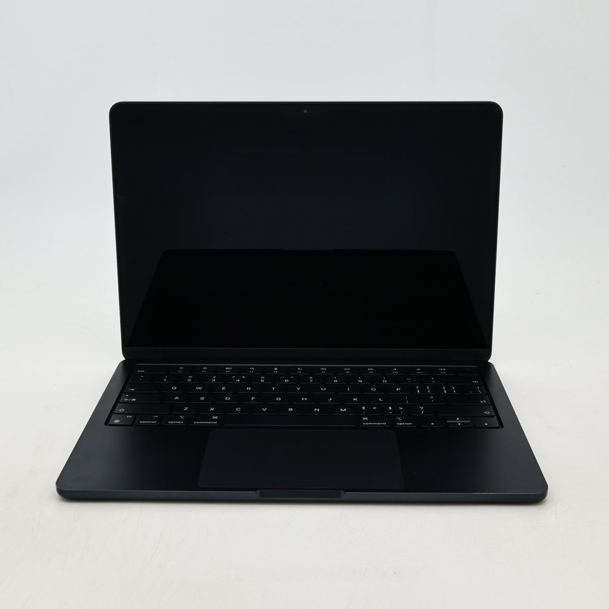 95新 Apple MacBook Air 22年 13寸 M2（8+8核） 8G RAM 256G SSD 午夜色