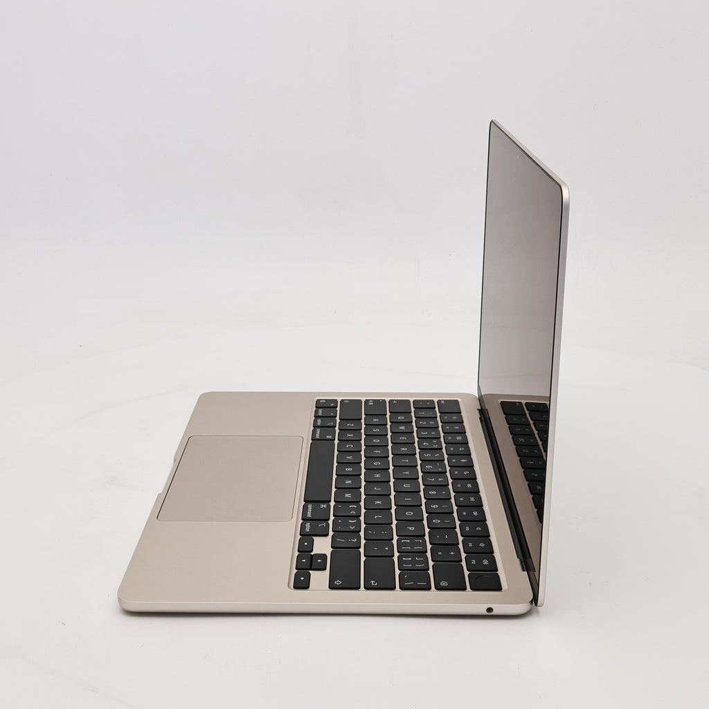 99新 Apple MacBook Air 22年 13寸 M2（8+8核） 16G RAM 256G SSD 星光色
