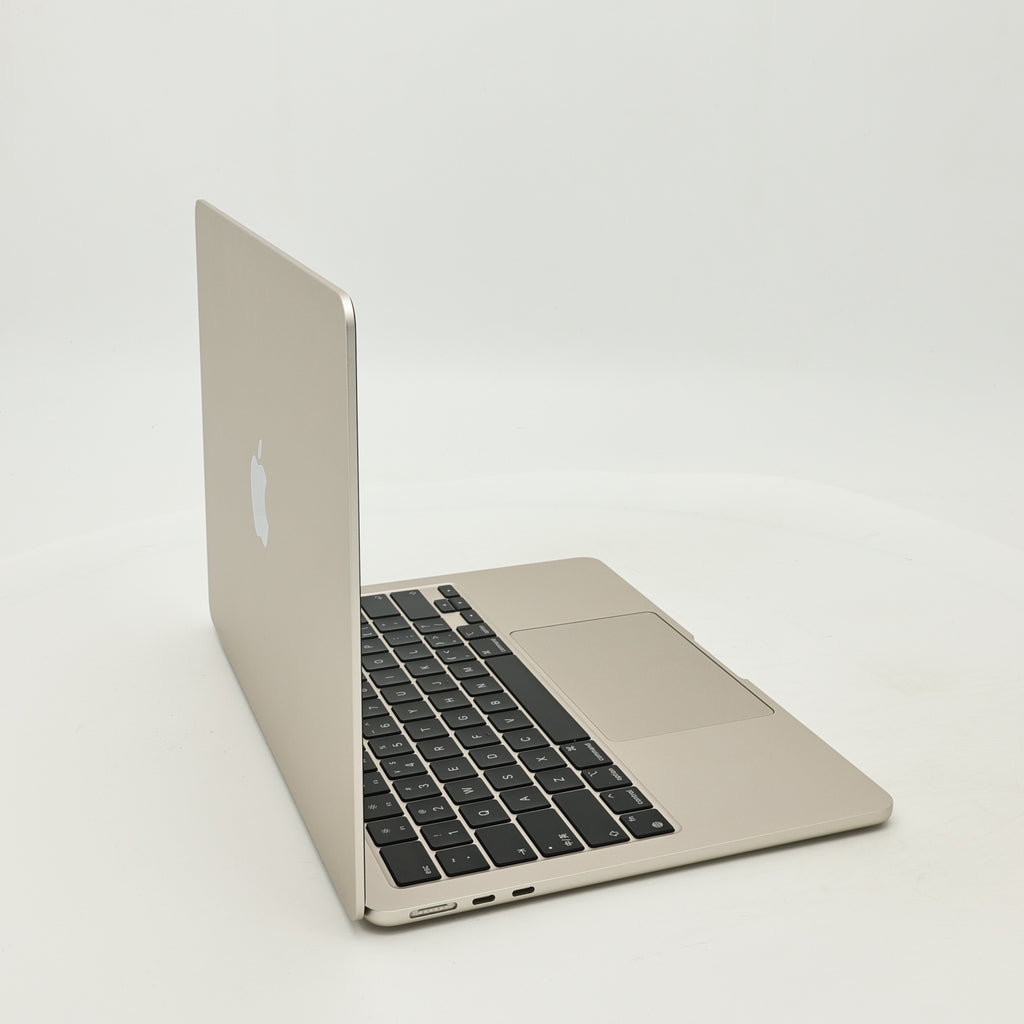 99新 Apple MacBook Air 22年 13寸 M2（8+8核） 8G RAM 256G SSD 星光色