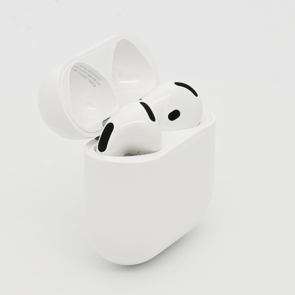 99新 Apple AirPods 4 (不支持主动降噪) 白色