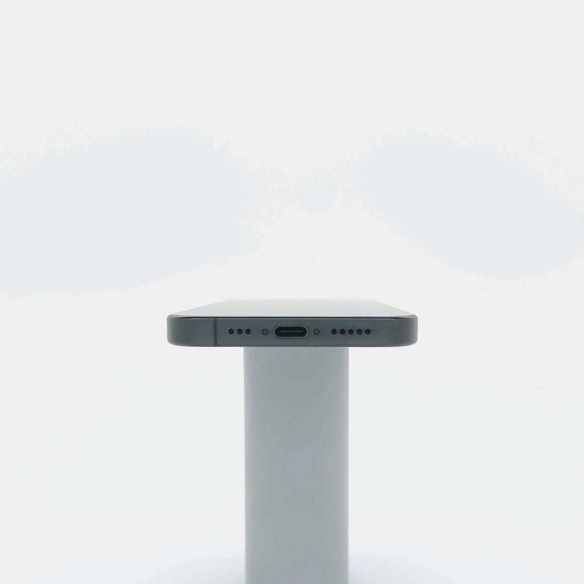 95新 Apple iPhone 16 Pro 128G 黑色鈦金屬 中國大陸版