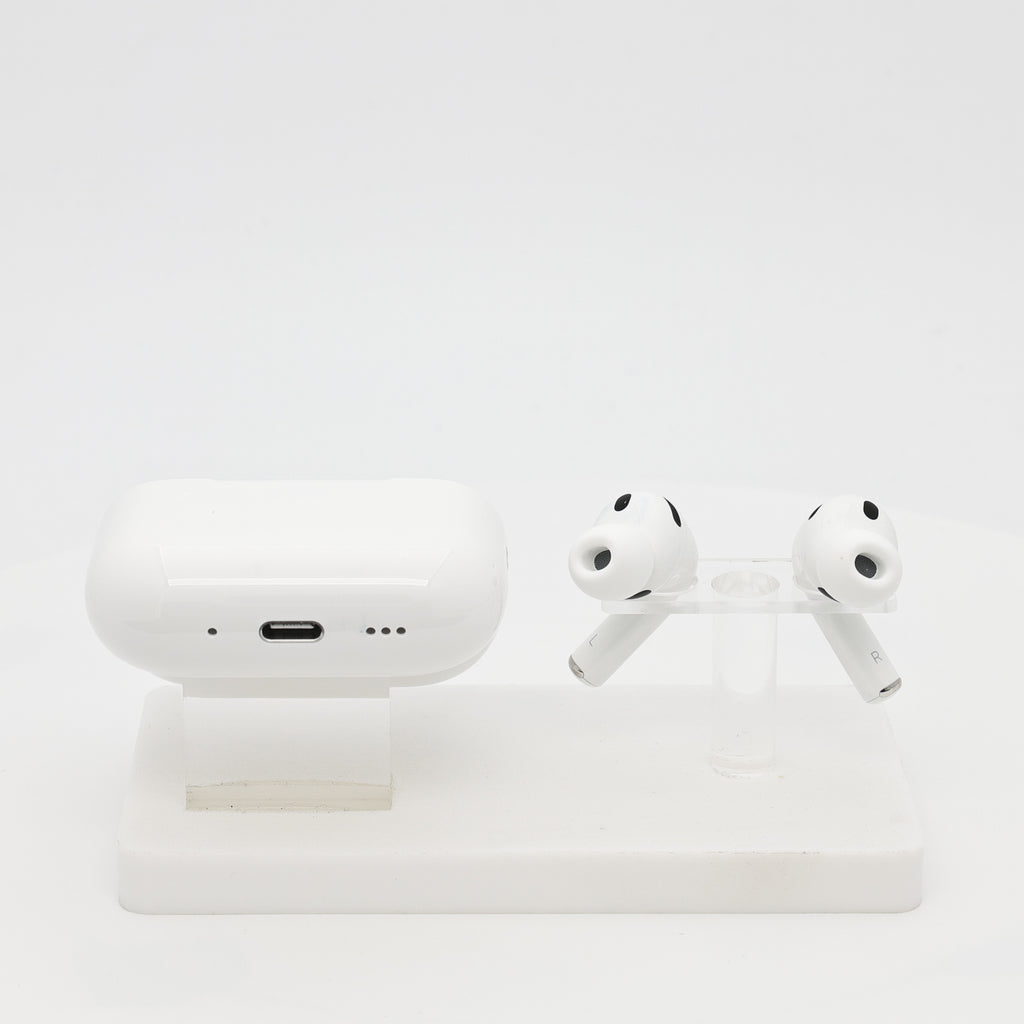 99新 Apple AirPods Pro 3 白色