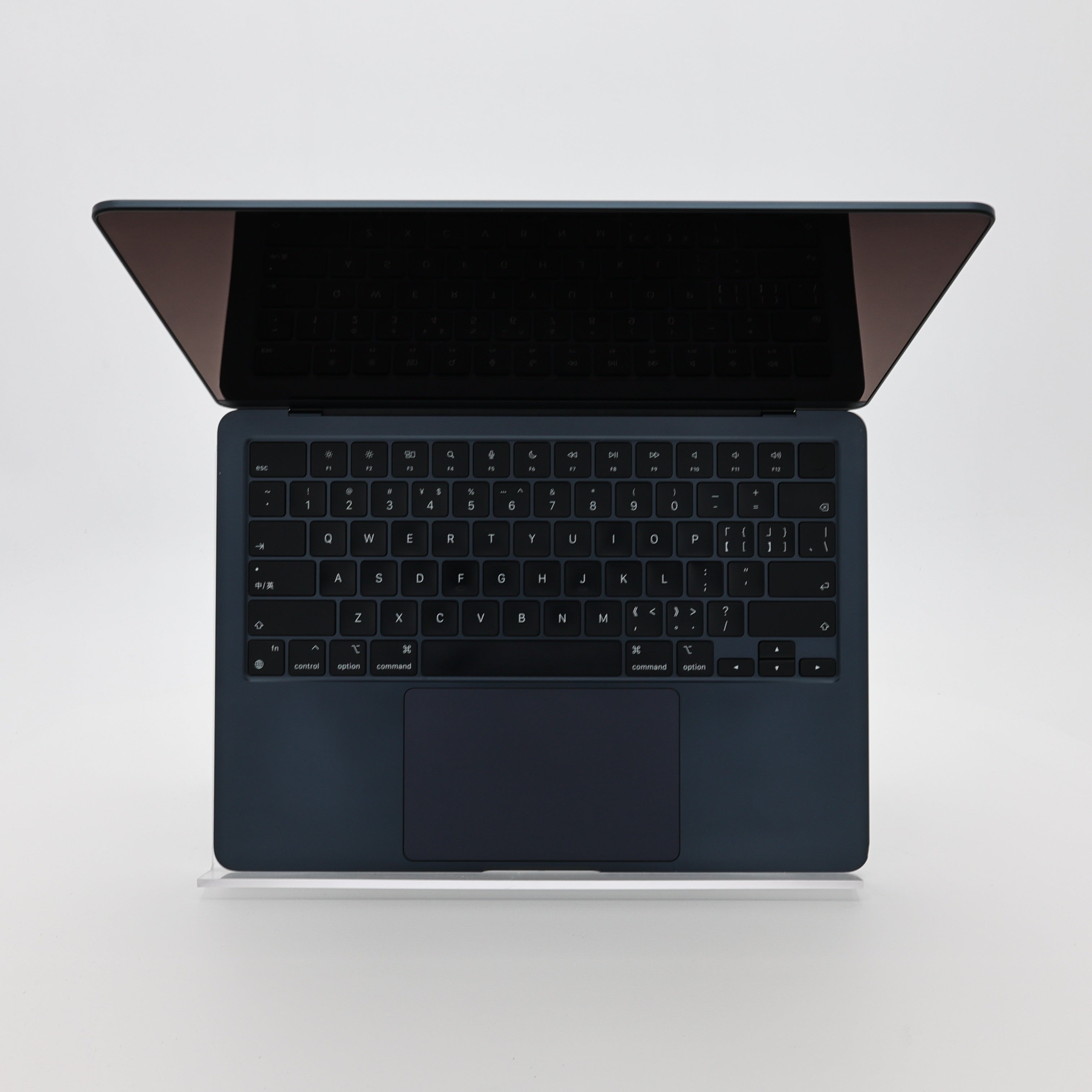 95新 Apple MacBook Air 22年 13寸 M2（8+8核） 8G RAM 256G SSD 午夜色