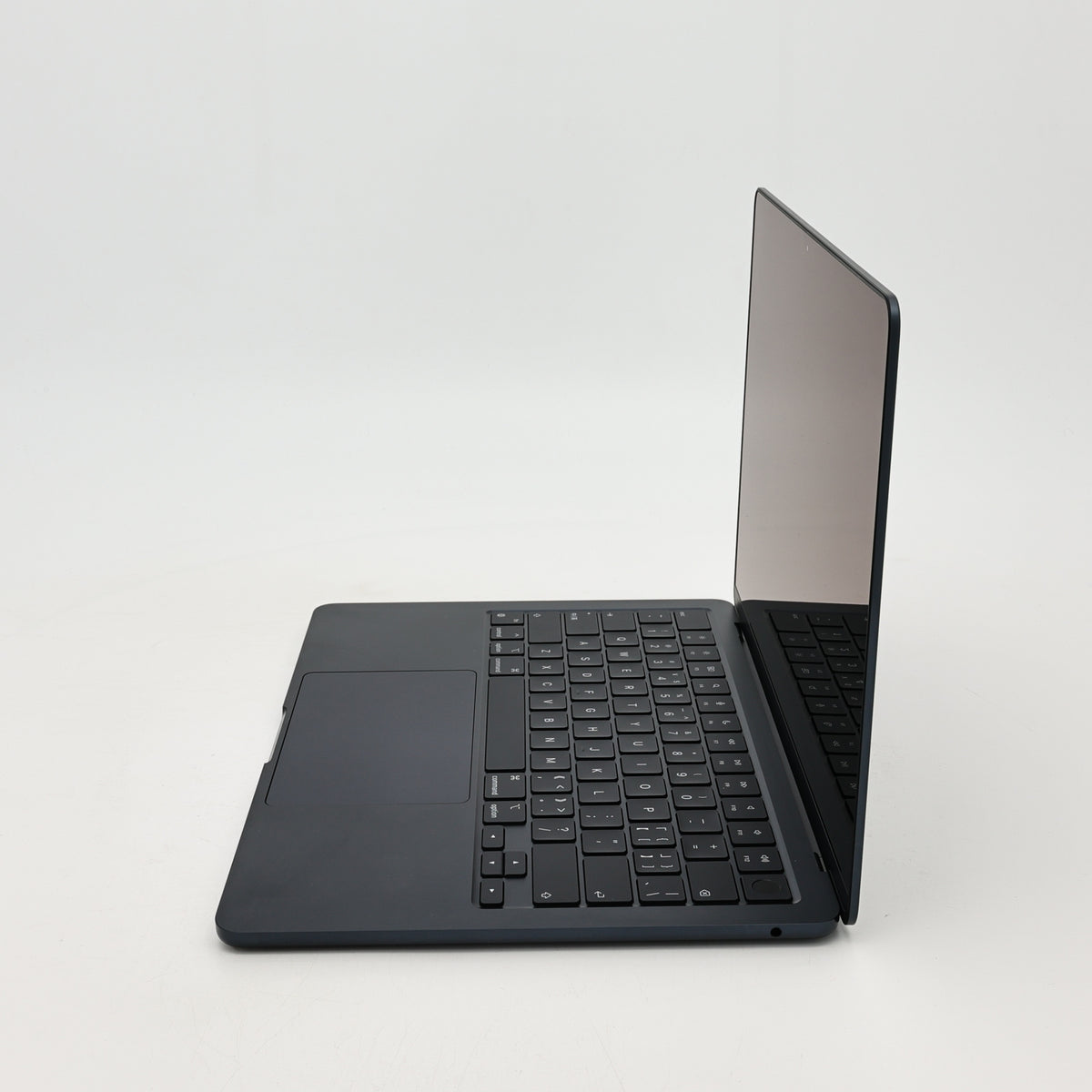 99新 Apple MacBook Air 22年 13寸 M2（8+8核） 16G RAM 256G SSD 午夜色
