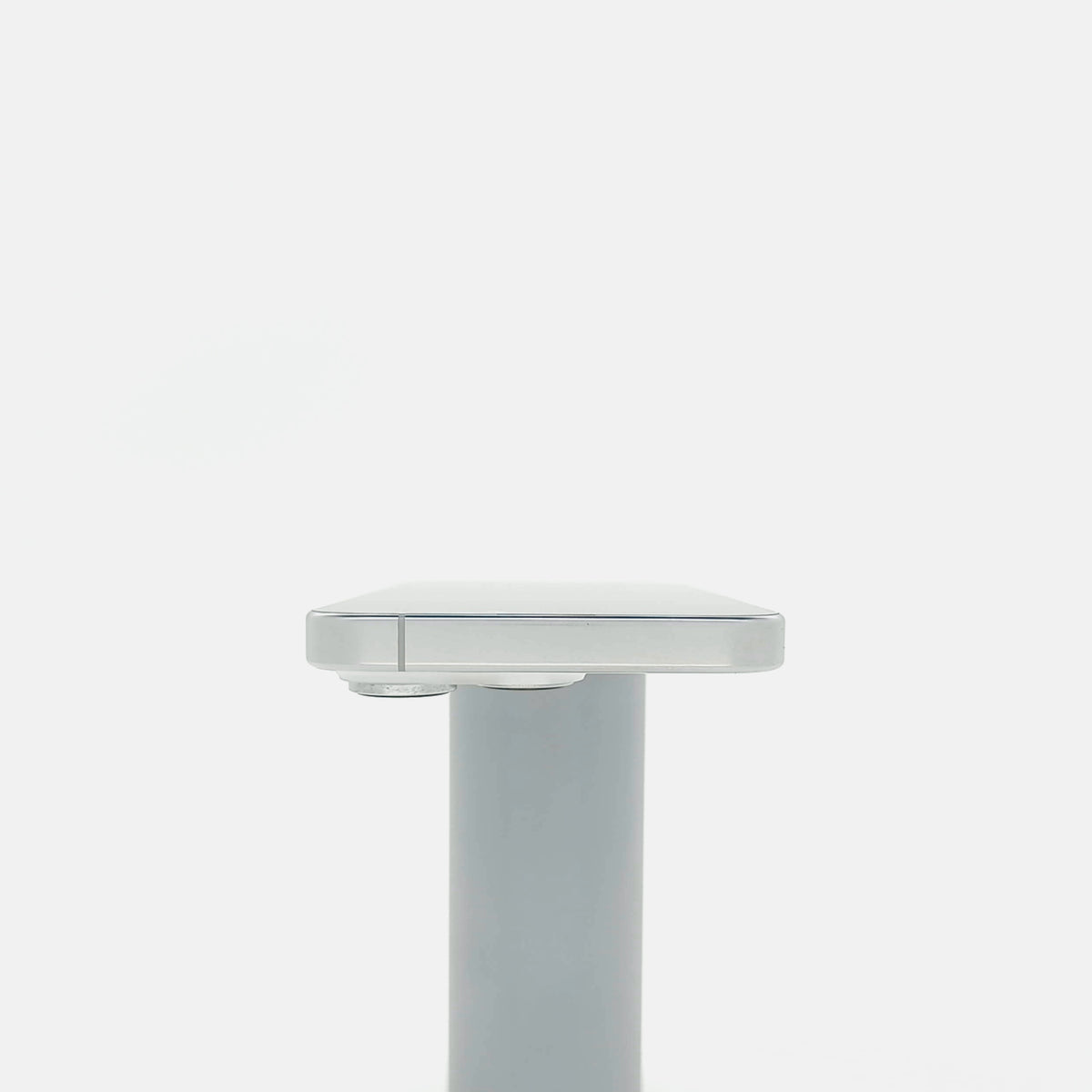 95新 Apple iPhone 16 Pro 128G 白色鈦金屬 中國大陸版