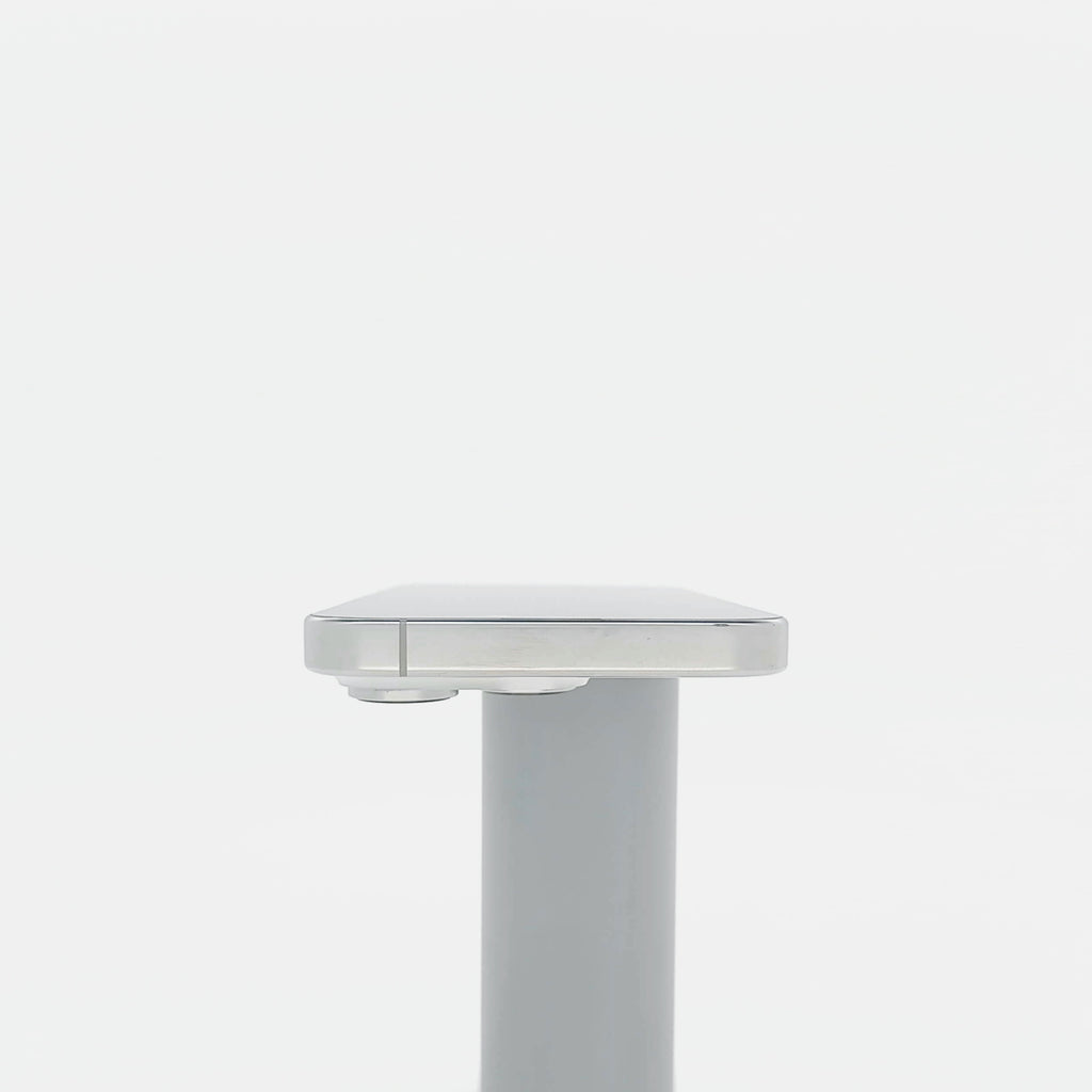 95新 Apple iPhone 16 Pro 128G 白色鈦金屬 中國大陸版