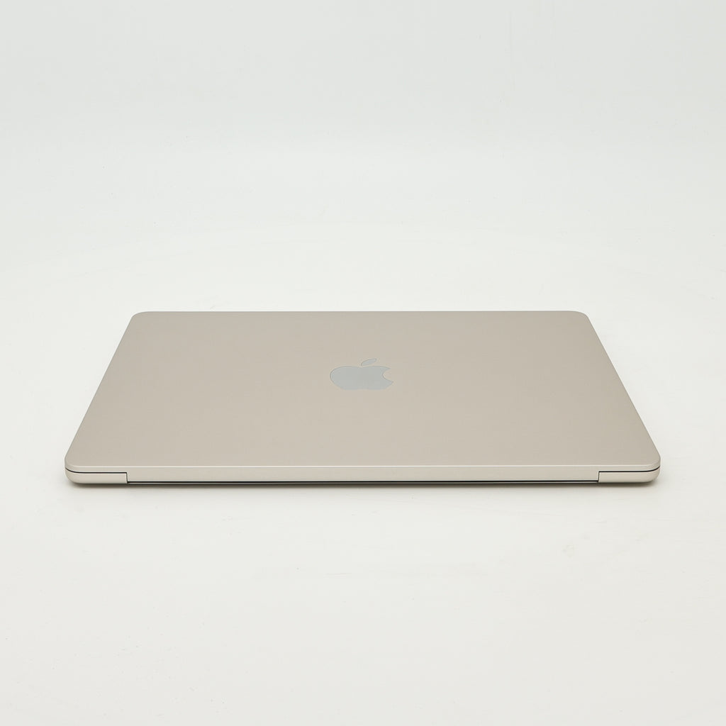 95新 Apple MacBook Air 24年 13寸 M3（8+8核） 8G RAM 256G SSD 星光色