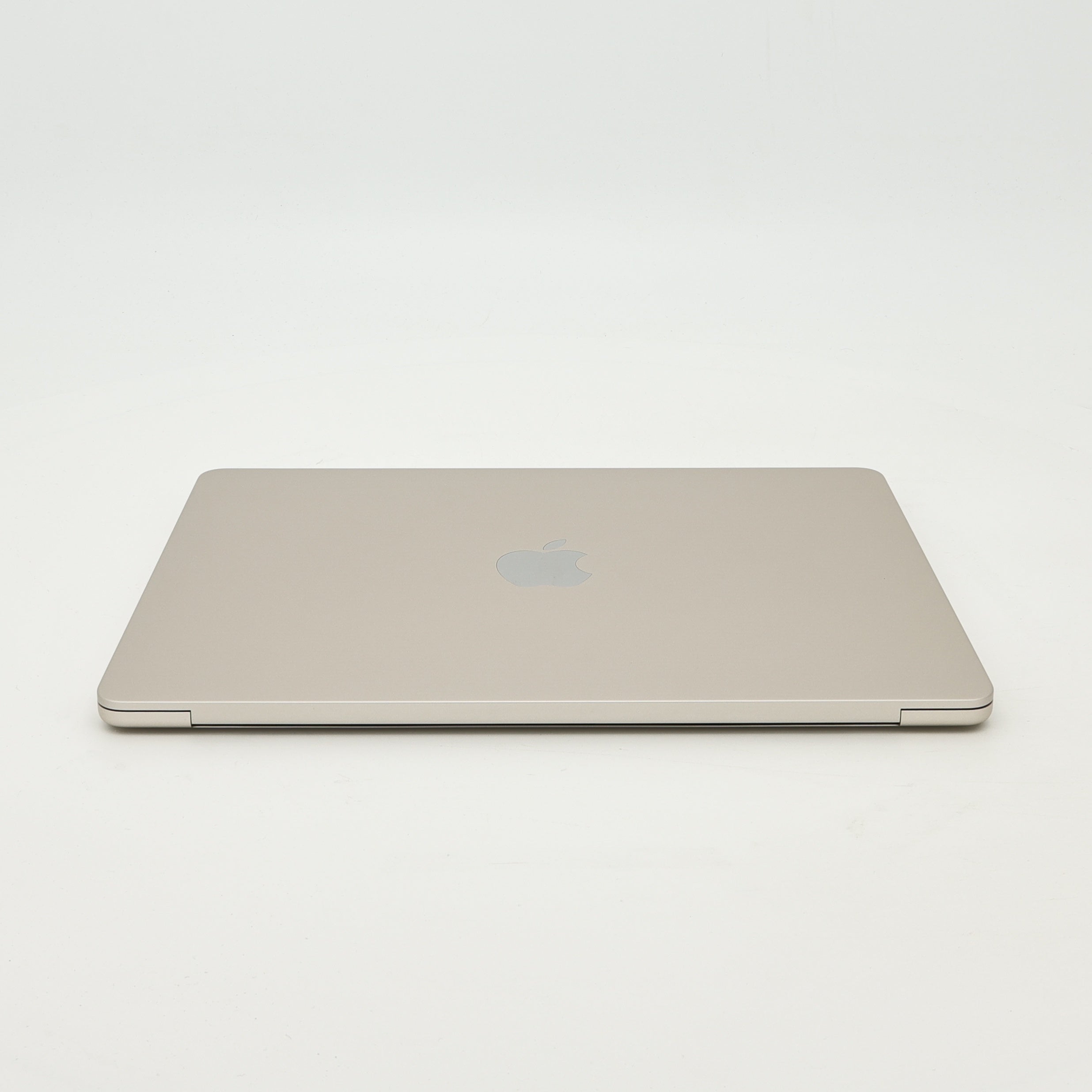 95新 Apple MacBook Air 24年 13寸 M3（8+8核） 8G RAM 256G SSD 星光色