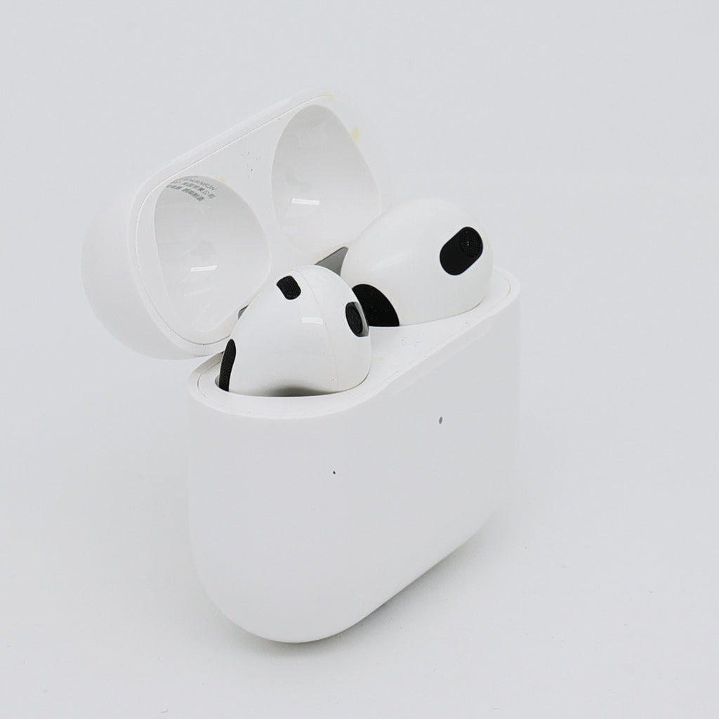 99新 Apple AirPods 3 白色