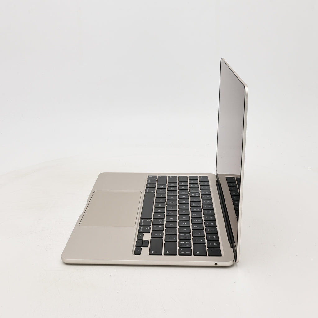 95新 Apple MacBook Air 22年 13寸 M2（8+8核） 8G RAM 256G SSD 星光色