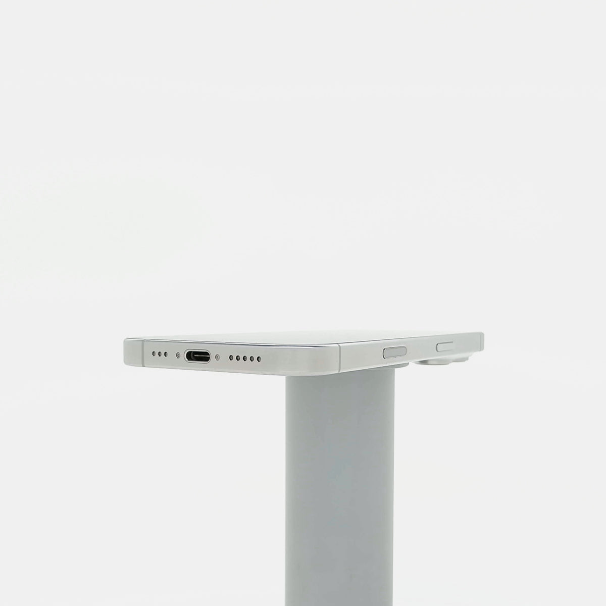 95新 Apple iPhone 16 Pro 128G 白色鈦金屬 中國大陸版