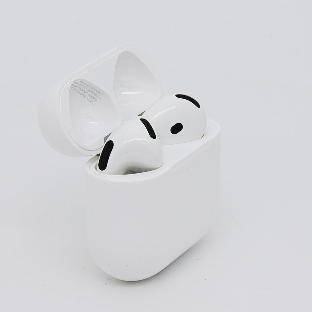 99新 Apple AirPods 4 (支持主動降噪) 白色